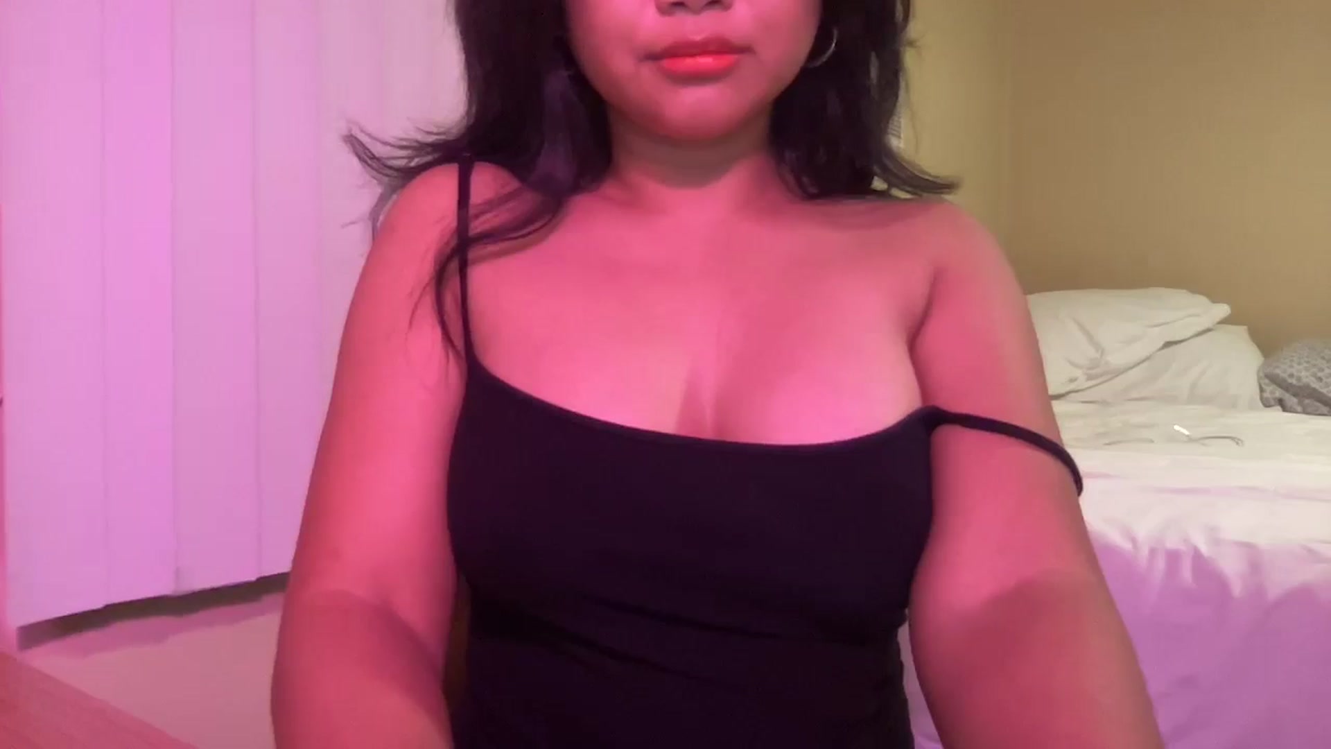 Gallery image thumbnail from buttercupss's myfreecams stream on, 03/07/2025, 08:20 image 16 of 20