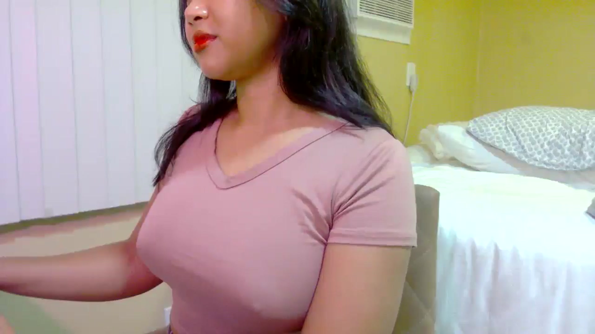 Gallery image thumbnail from buttercupss's myfreecams stream on, 03/28/2025, 08:49 image 10 of 20