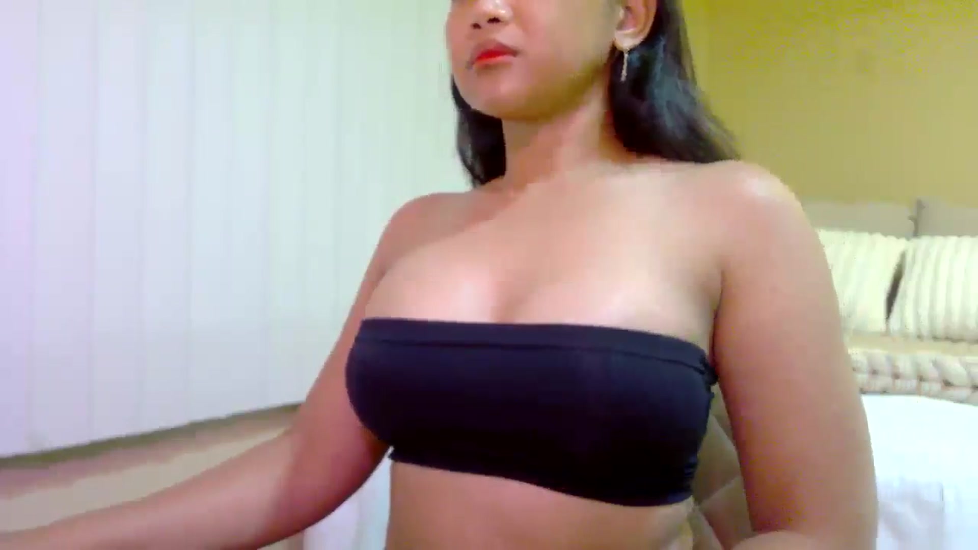 Gallery image thumbnail from buttercupss's myfreecams stream on, 03/31/2025, 08:25 image 2 of 20