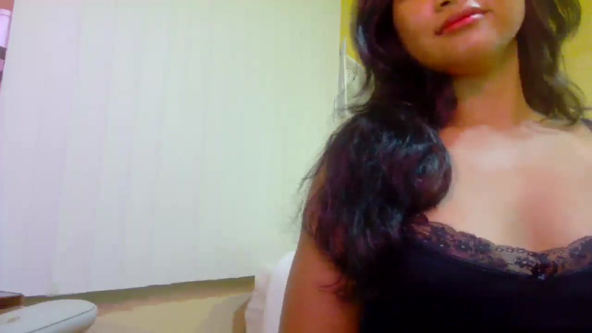Gallery image thumbnail from buttercupss's myfreecams stream on, 05/10/2025, 10:10 image 13 of 20