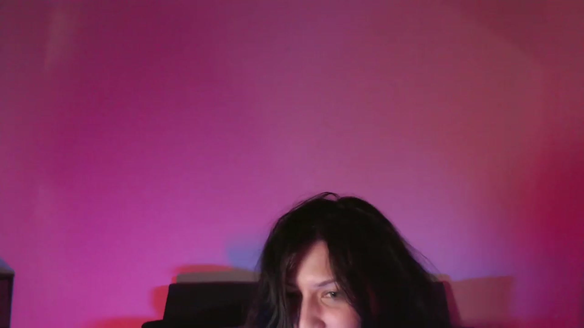 Gallery image thumbnail from bye2023's myfreecams stream on, 12/31/2023, 08:33 image 7 of 20