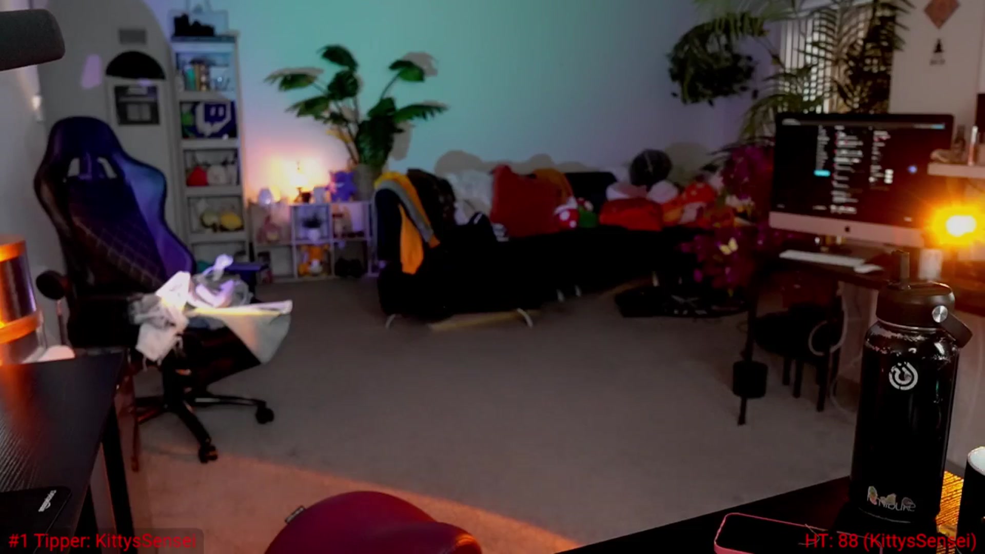 Gallery image thumbnail from caitlynsway's myfreecams stream on, 05/14/2024, 02:55 image 17 of 20