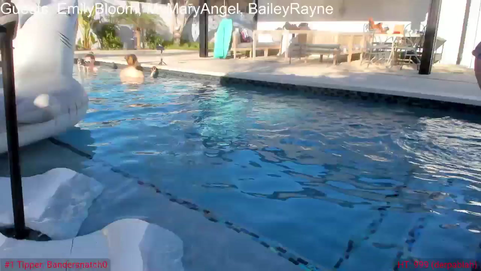 Gallery image thumbnail from caitlynsway's myfreecams stream on, 03/10/2025, 24:41 image 13 of 20