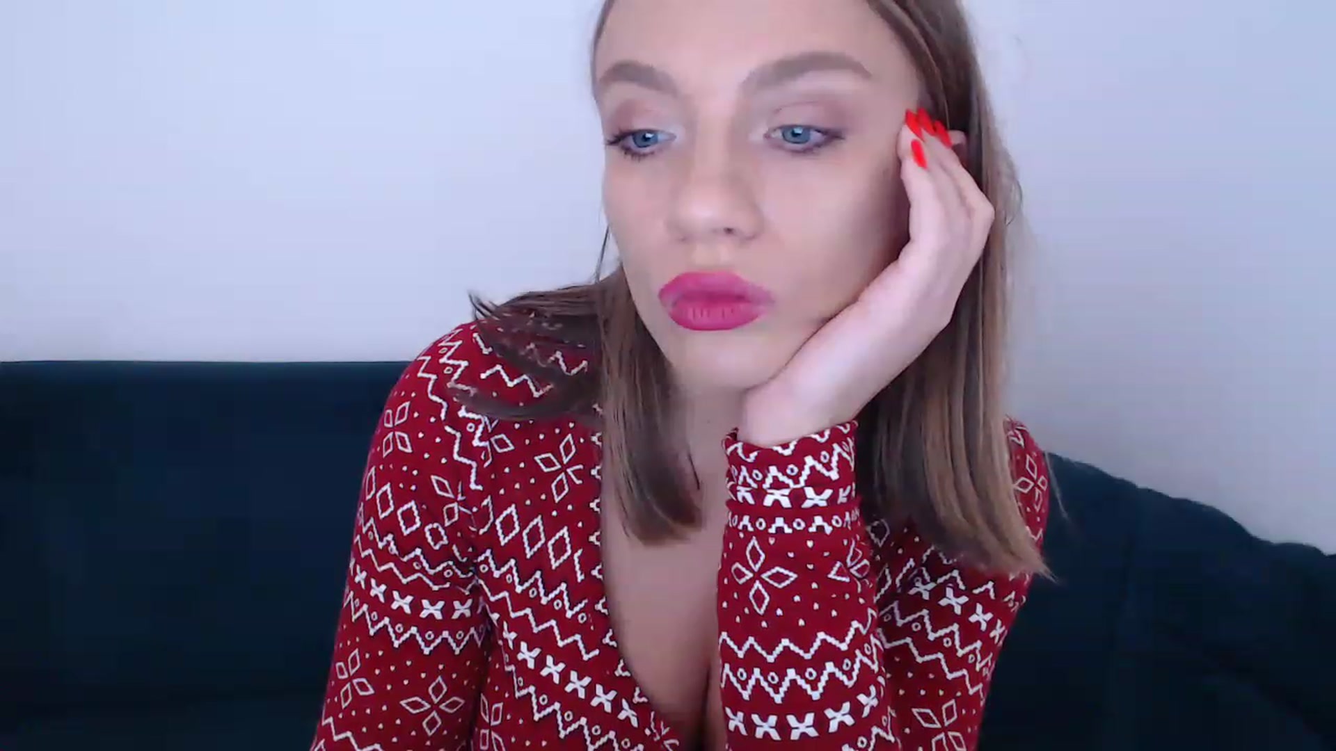 Gallery image thumbnail from call_me_em's myfreecams stream on, 12/07/2022, 10:26 image 18 of 20