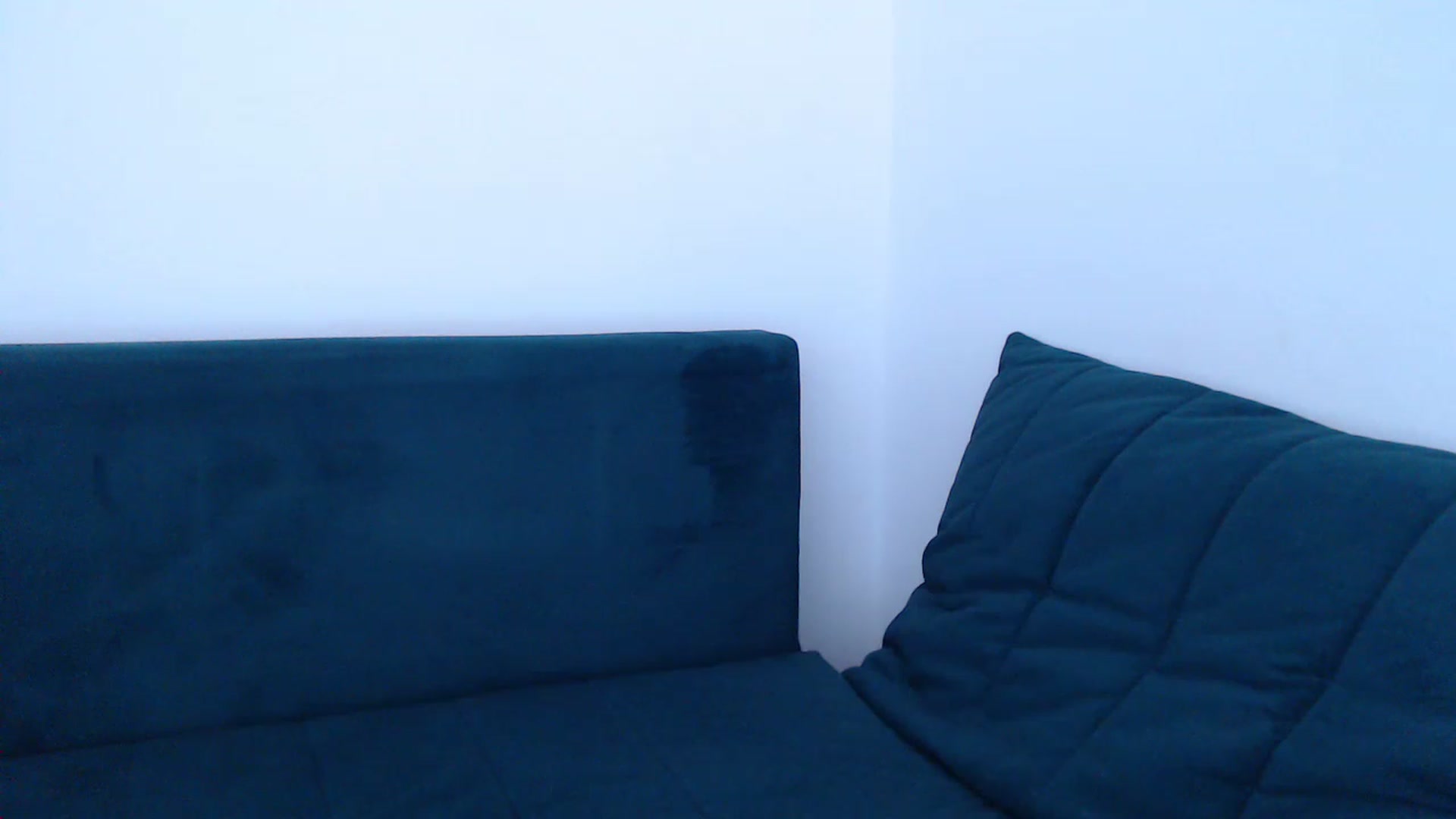 Gallery image thumbnail from call_me_em's myfreecams stream on, 12/12/2022, 13:26 image 13 of 20
