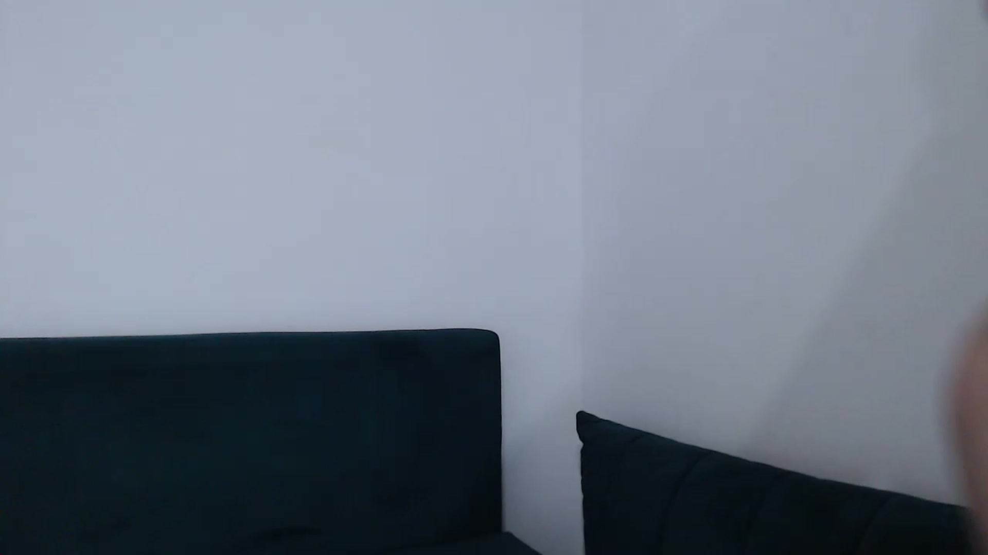 Gallery image thumbnail from call_me_em's myfreecams stream on, 12/17/2022, 10:41 image 18 of 20