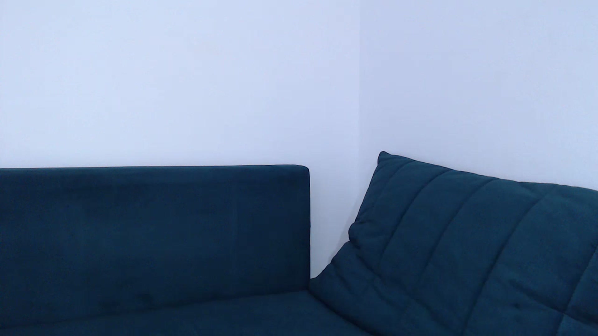 Gallery image thumbnail from call_me_em's myfreecams stream on, 12/21/2022, 11:40 image 2 of 20