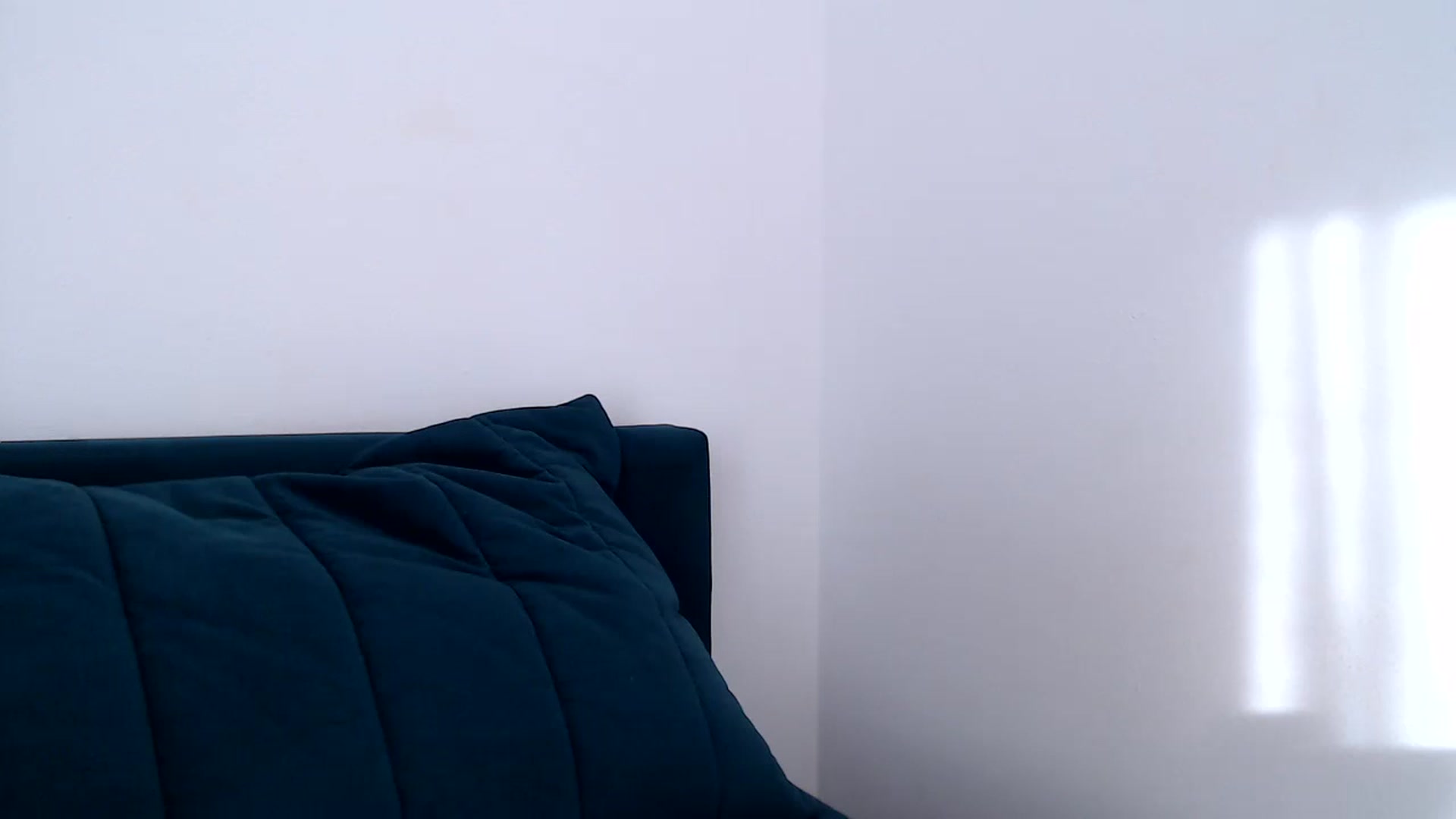 Gallery image thumbnail from call_me_em's myfreecams stream on, 12/27/2022, 08:45 image 10 of 20