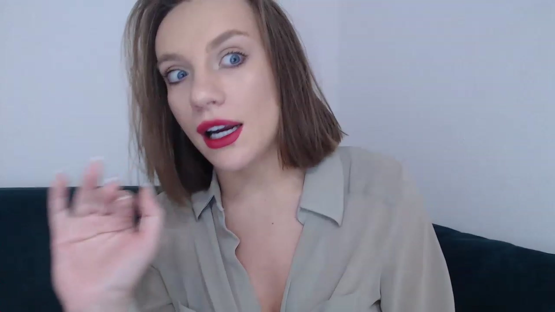Gallery image thumbnail from call_me_em's myfreecams stream on, 01/15/2023, 11:05 image 20 of 20