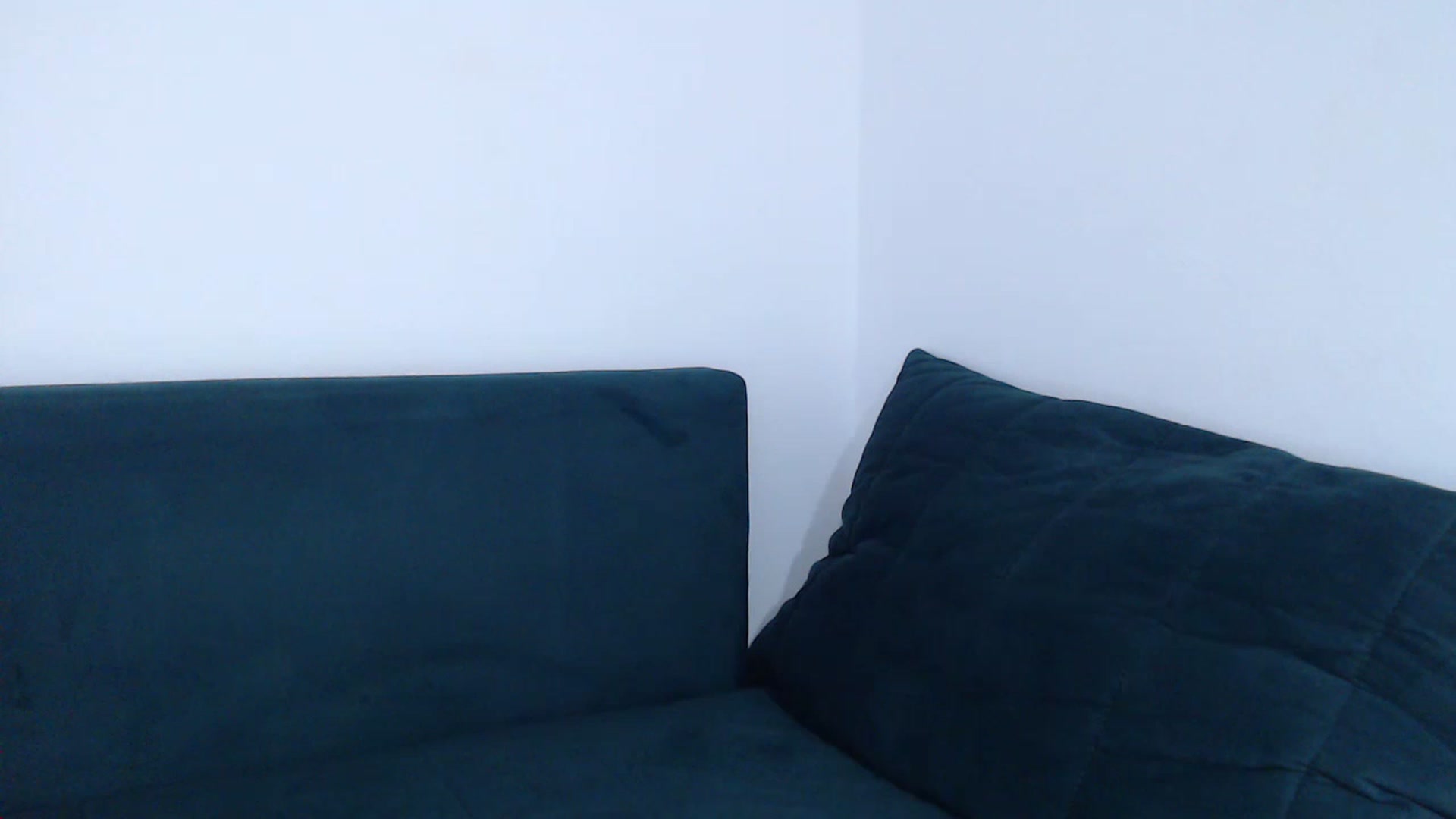 Gallery image thumbnail from call_me_em's myfreecams stream on, 01/15/2023, 11:05 image 6 of 20