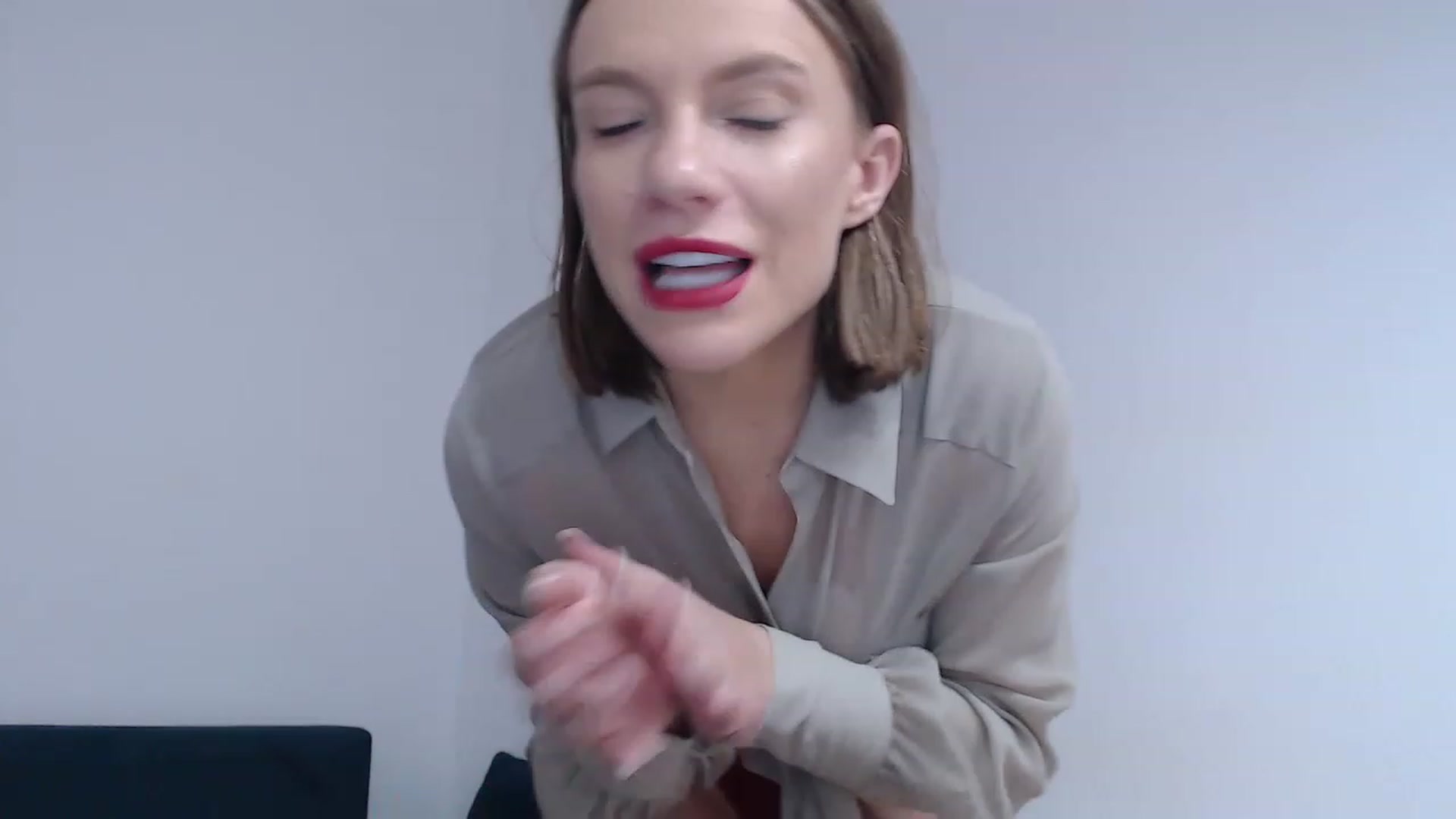 Gallery image thumbnail from call_me_em's myfreecams stream on, 01/15/2023, 11:59 image 1 of 20