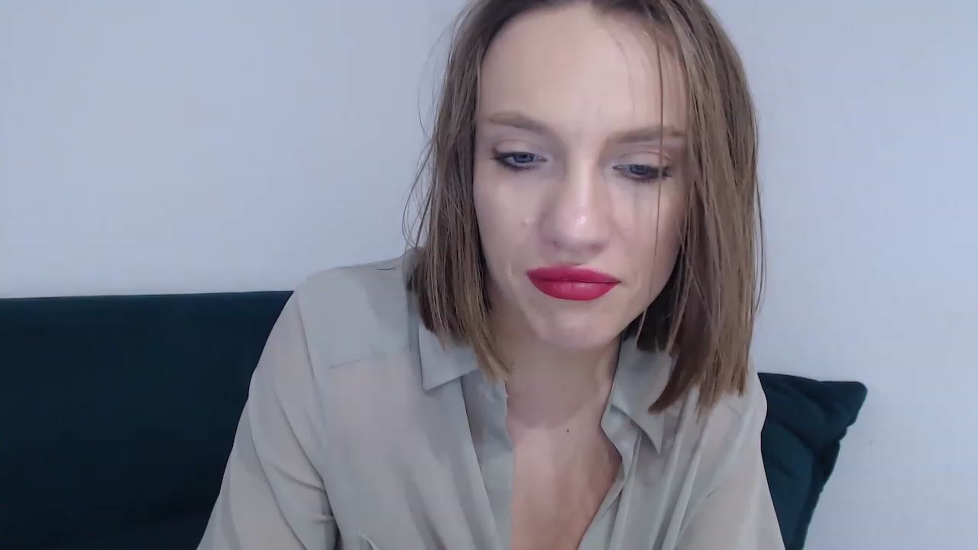 Gallery image thumbnail from call_me_em's myfreecams stream on, 01/15/2023, 11:59 image 6 of 20