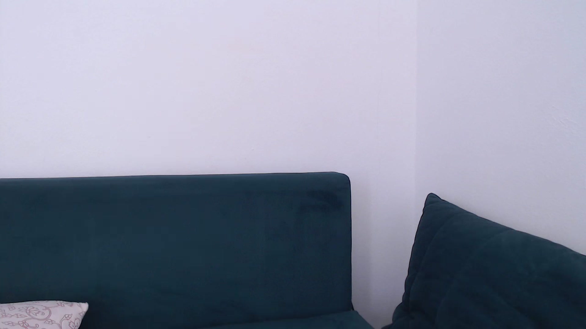 Gallery image thumbnail from call_me_em's myfreecams stream on, 02/04/2023, 10:49 image 8 of 20