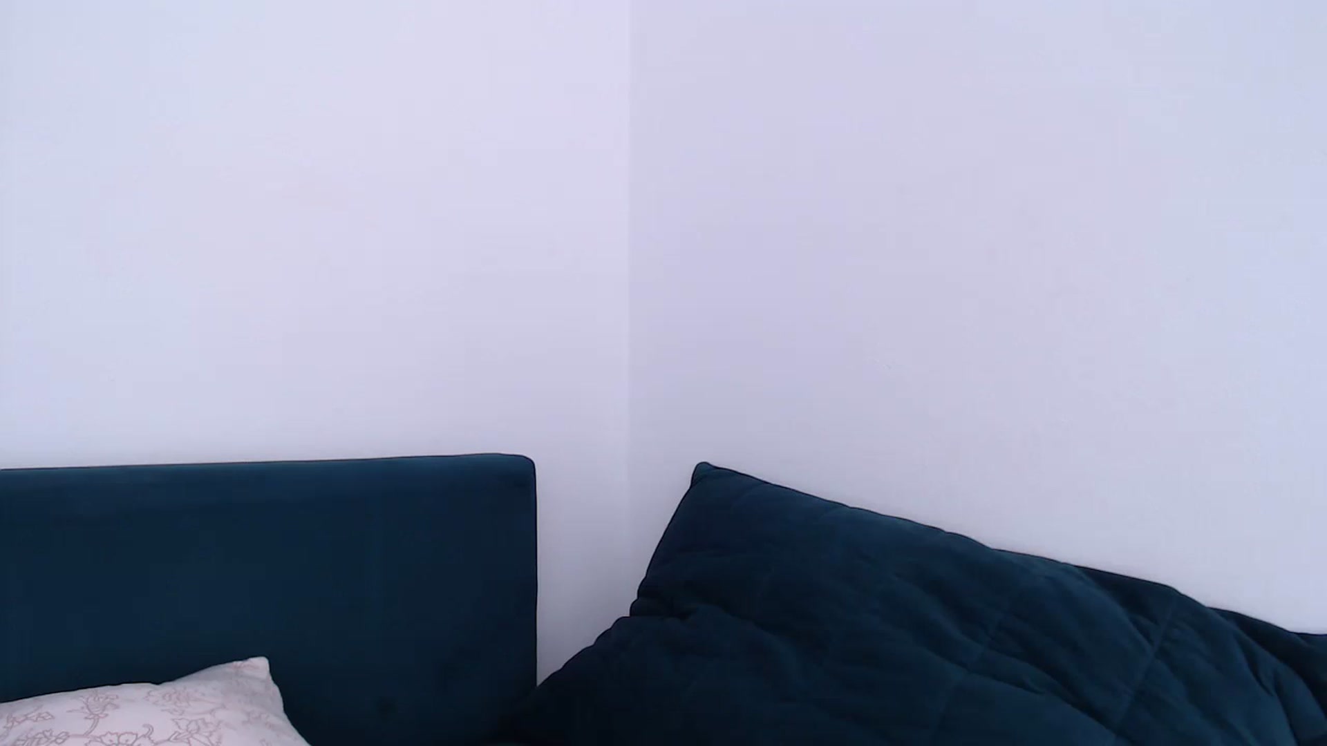 Gallery image thumbnail from call_me_em's myfreecams stream on, 02/17/2023, 13:33 image 2 of 20