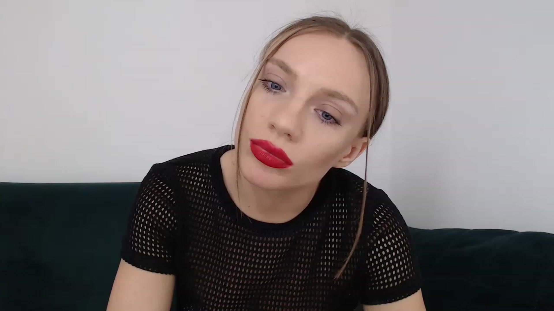 Gallery image thumbnail from call_me_em's myfreecams stream on, 02/25/2023, 10:53 image 10 of 20