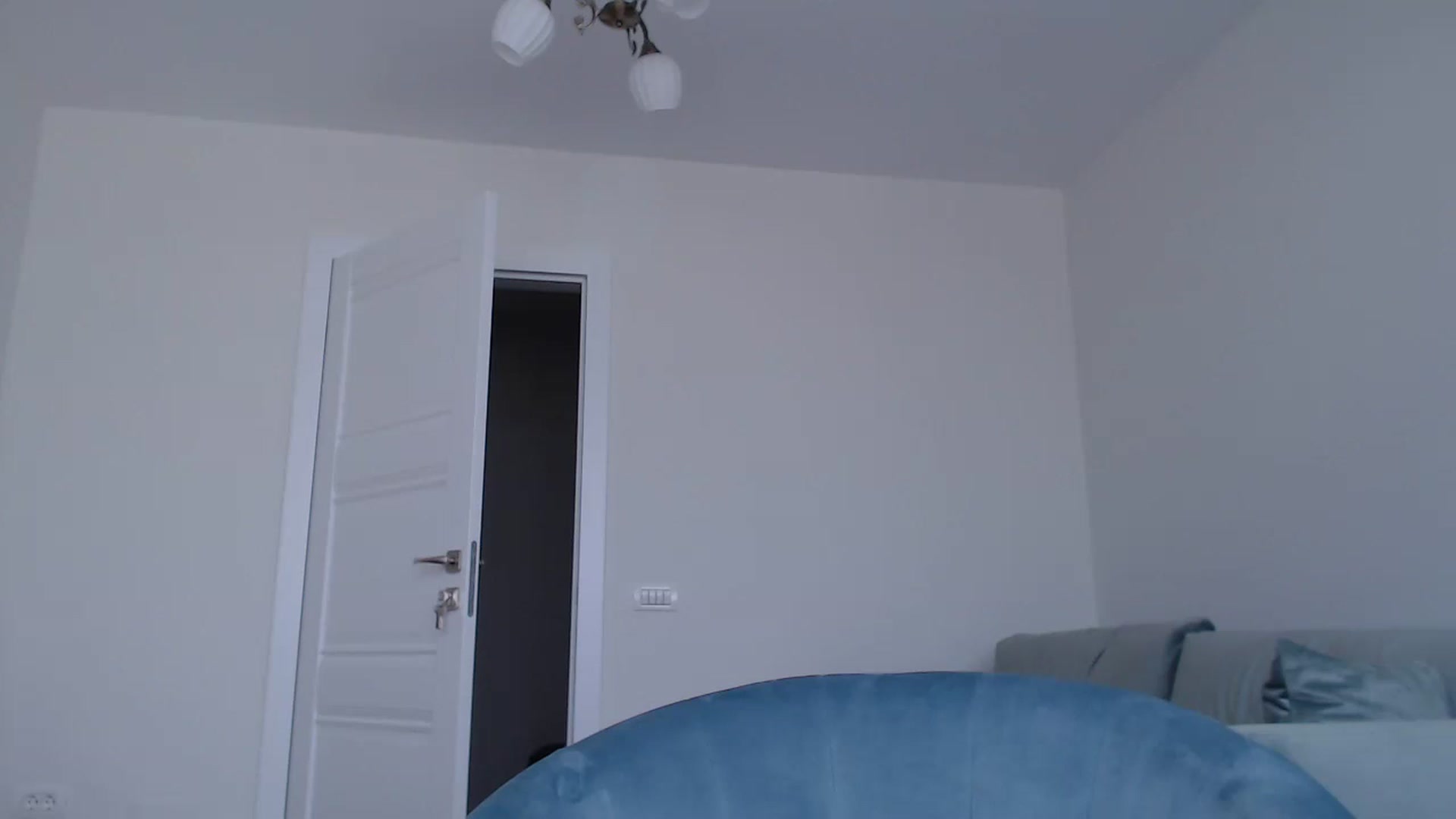 Gallery image thumbnail from call_me_em's myfreecams stream on, 03/21/2023, 10:03 image 3 of 20