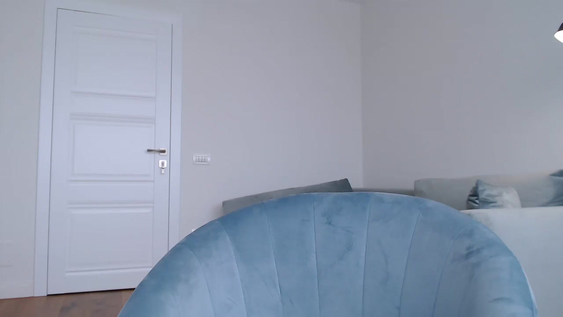 Gallery image thumbnail from call_me_em's myfreecams stream on, 03/21/2023, 10:54 image 1 of 20