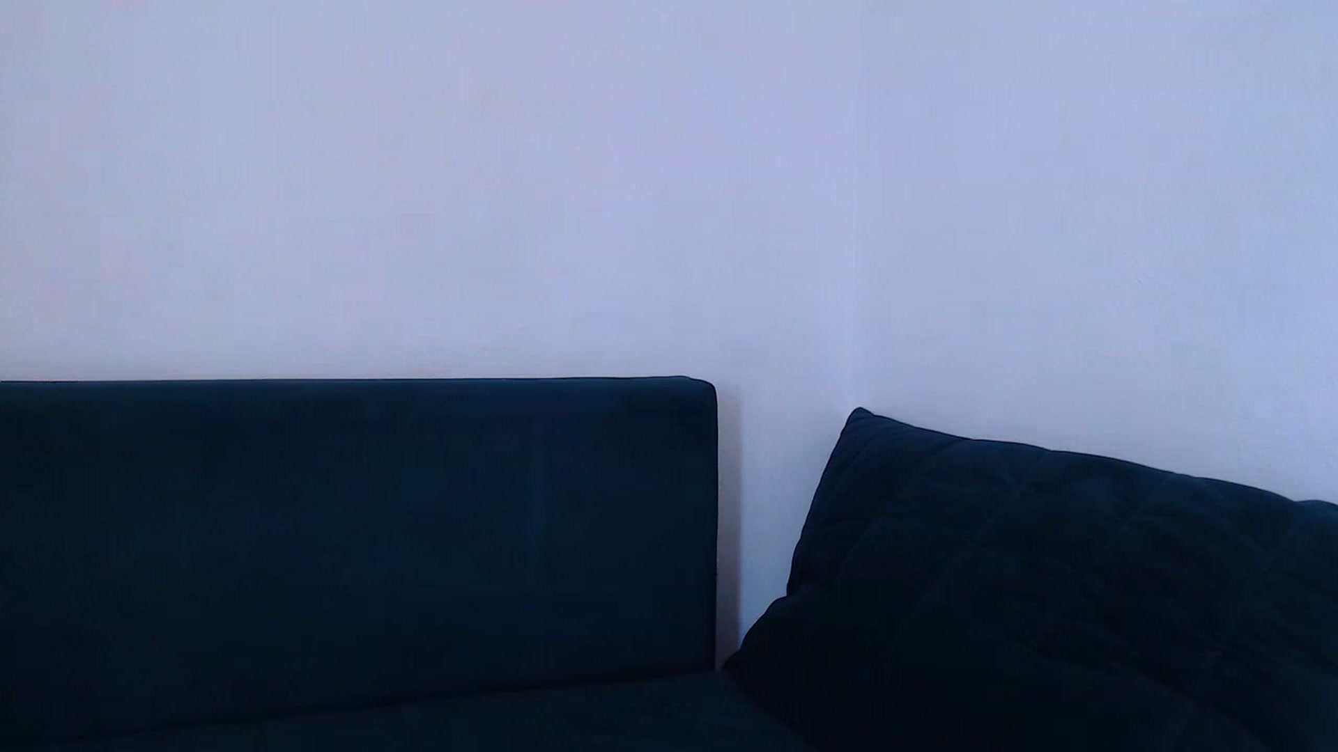 Gallery image thumbnail from call_me_em's myfreecams stream on, 03/31/2023, 08:01 image 19 of 20