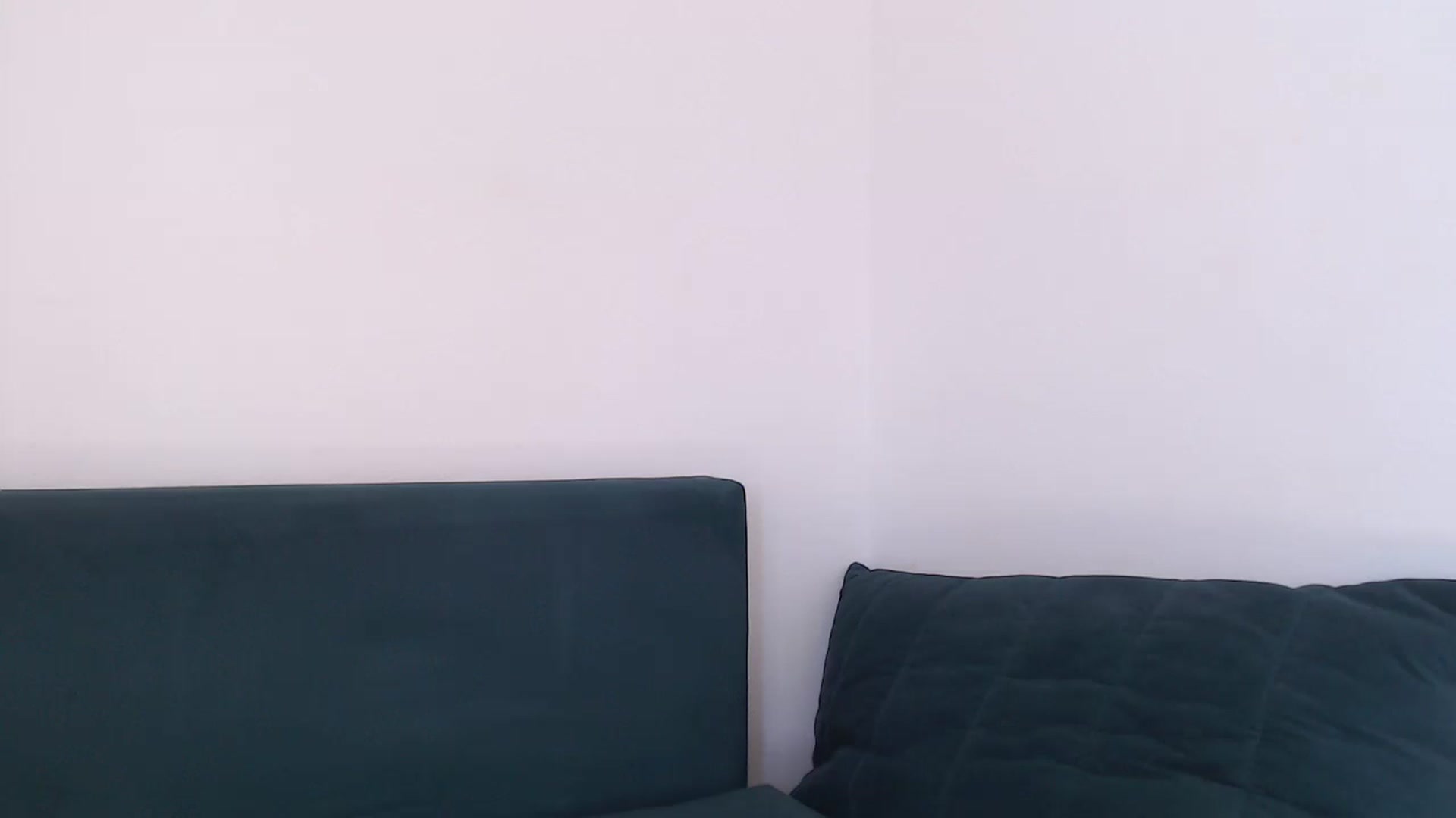 Gallery image thumbnail from call_me_em's myfreecams stream on, 03/31/2023, 09:33 image 6 of 20