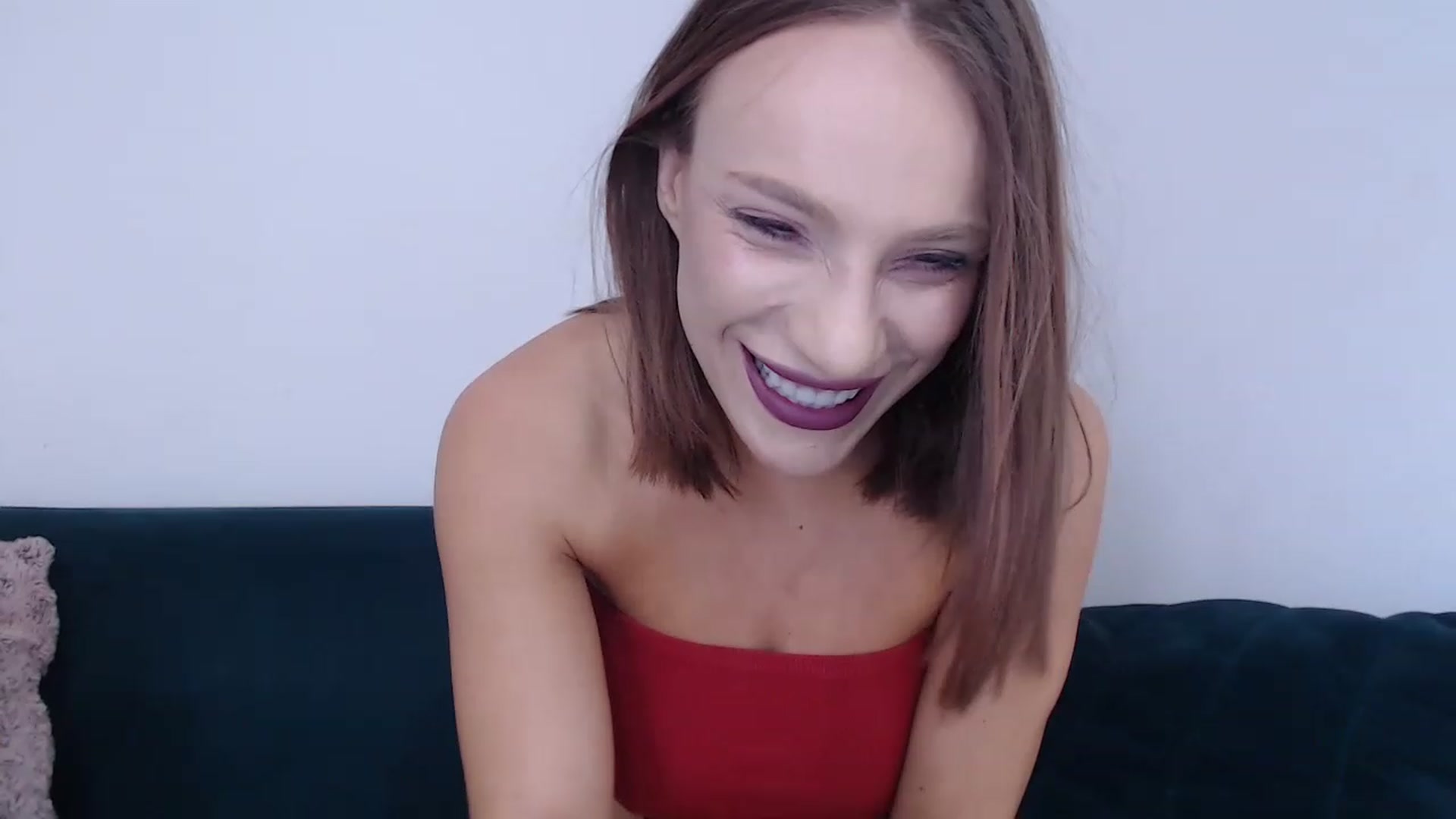 Gallery image thumbnail from call_me_em's myfreecams stream on, 04/25/2023, 08:26 image 12 of 20