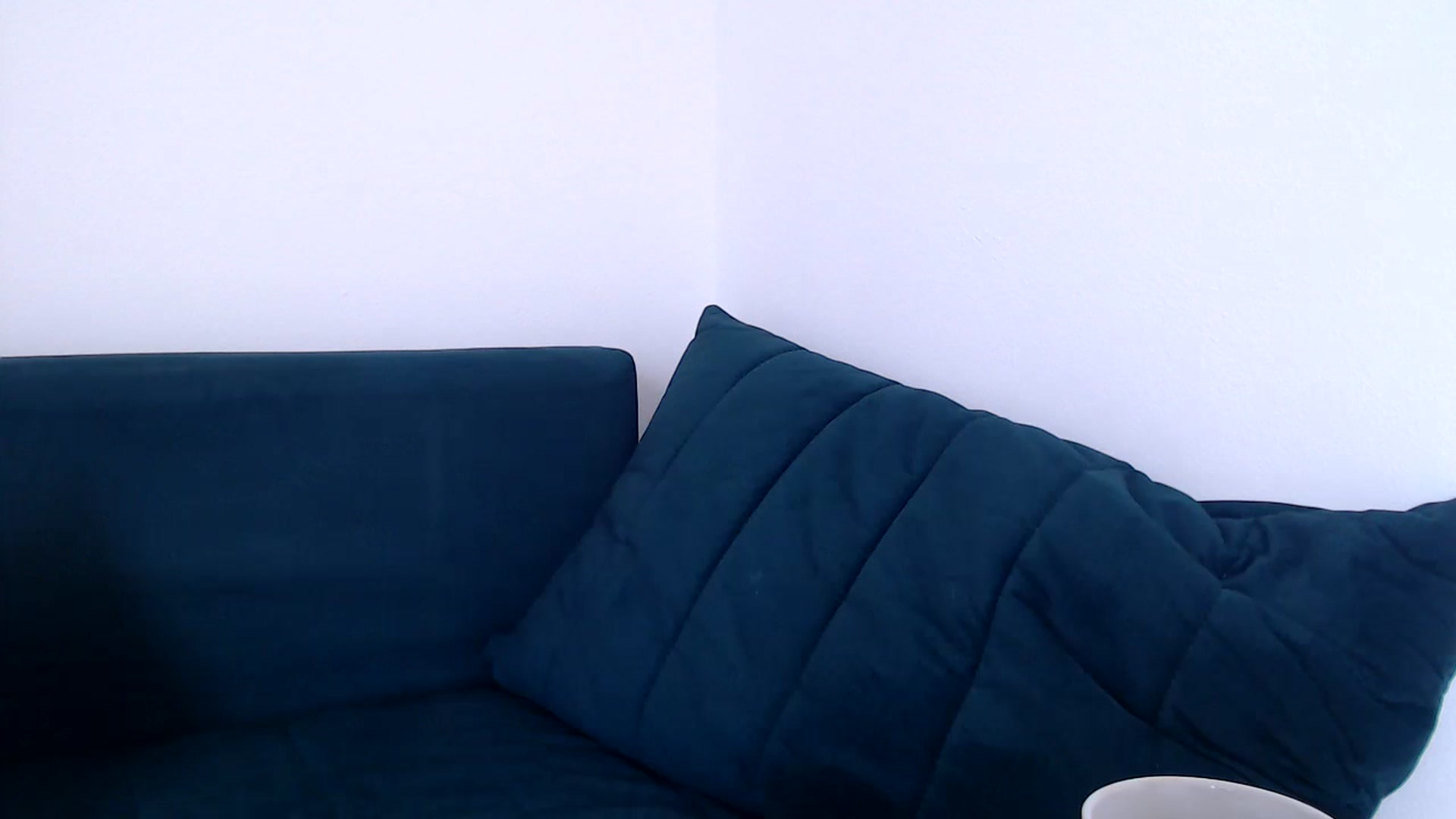 Gallery image thumbnail from call_me_em's myfreecams stream on, 05/03/2023, 10:25 image 8 of 20