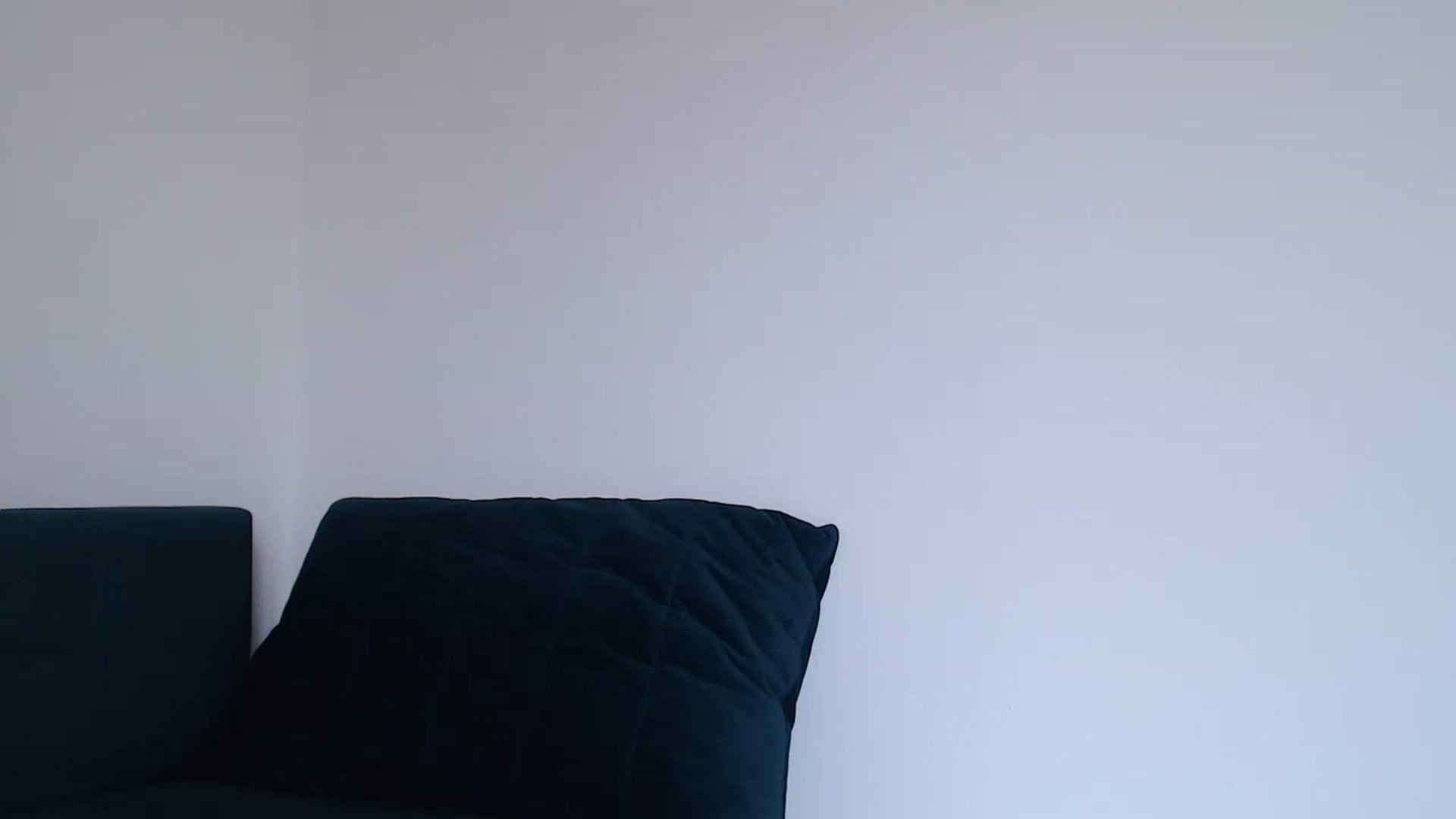 Gallery image thumbnail from call_me_em's myfreecams stream on, 05/25/2023, 08:28 image 18 of 20