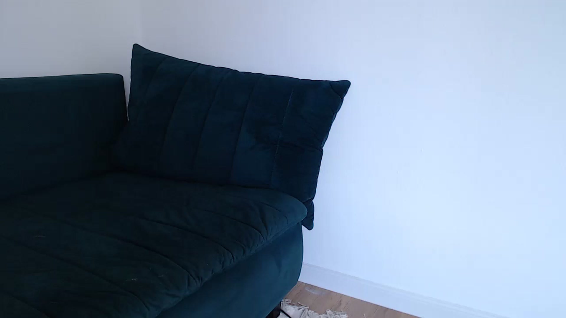 Gallery image thumbnail from call_me_em's myfreecams stream on, 06/19/2023, 08:30 image 3 of 20