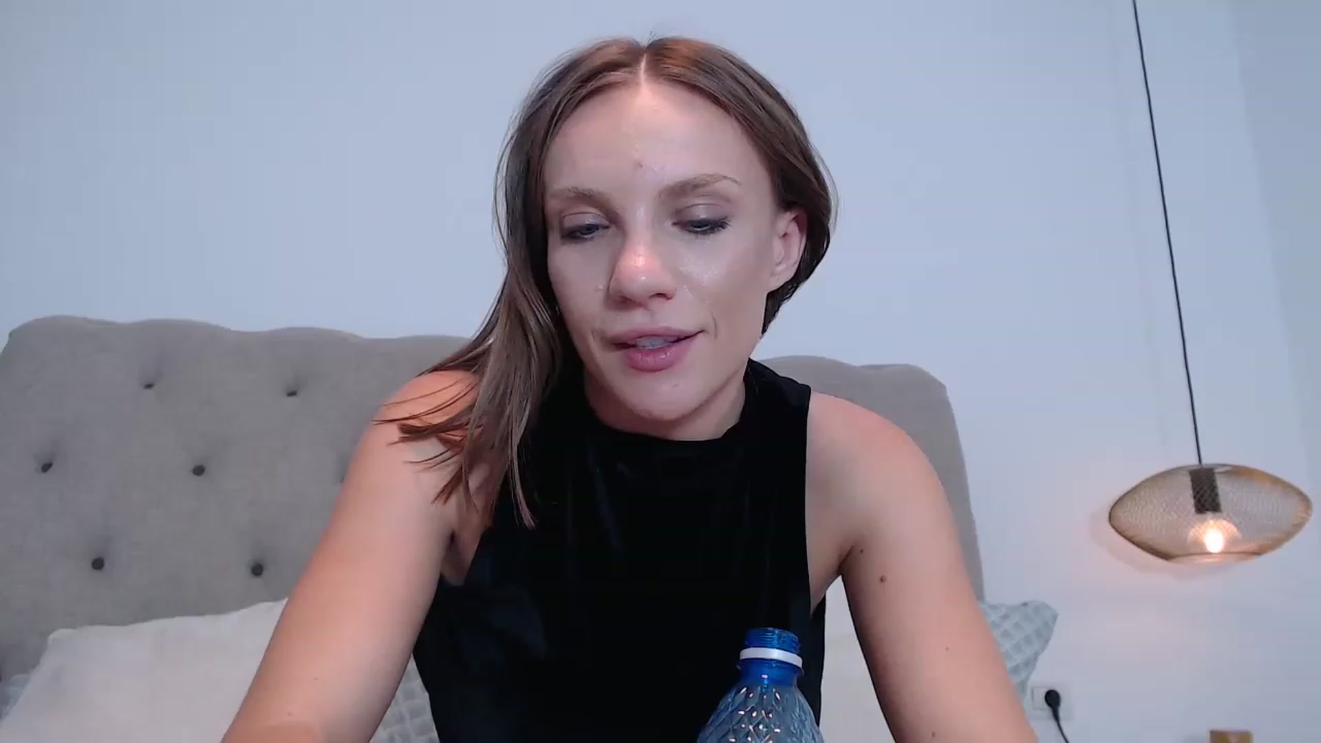 Gallery image thumbnail from call_me_em's myfreecams stream on, 07/26/2023, 21:20 image 12 of 20