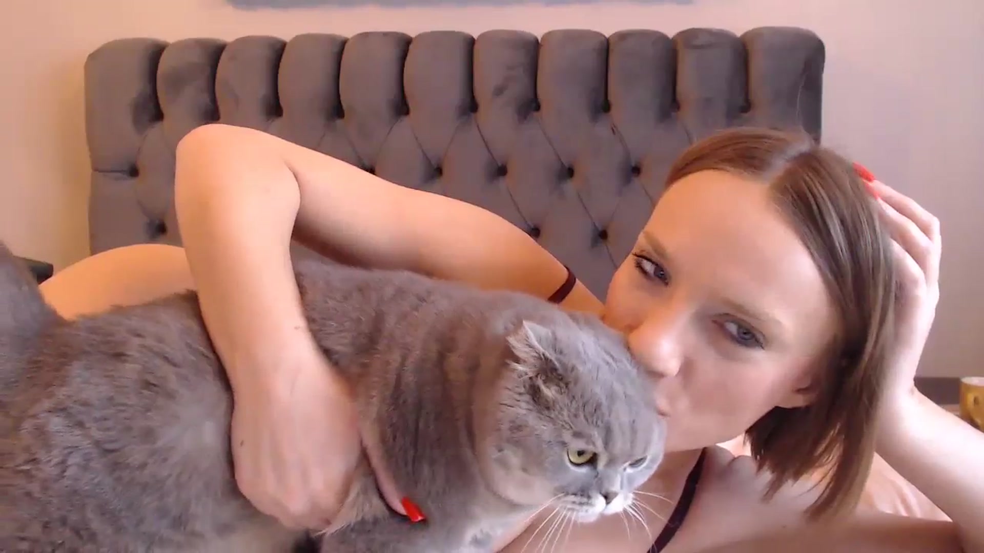 Gallery image thumbnail from call_me_em's myfreecams stream on, 09/11/2023, 07:22 image 20 of 20