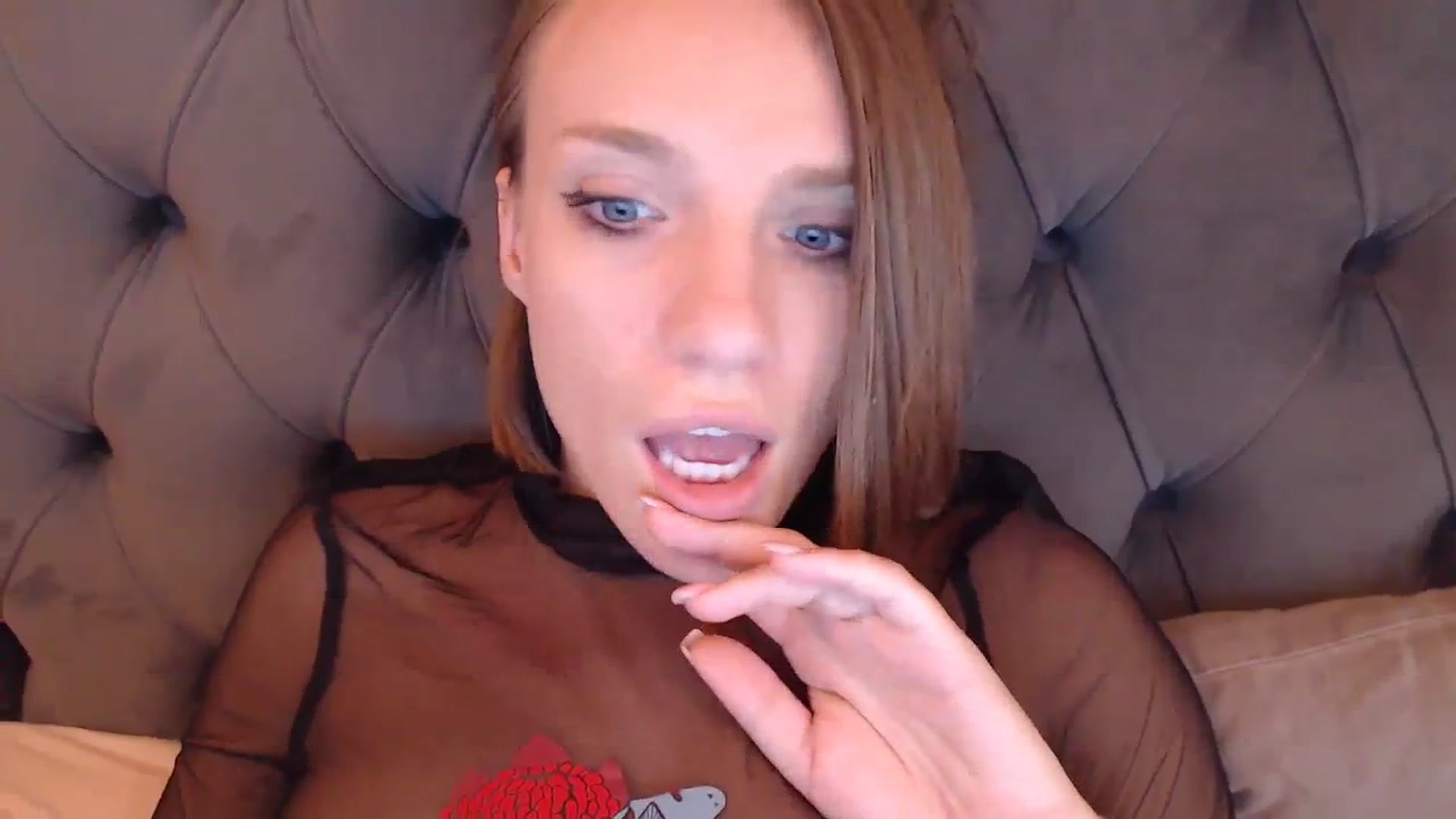 Gallery image thumbnail from call_me_em's myfreecams stream on, 09/16/2023, 11:19 image 3 of 20