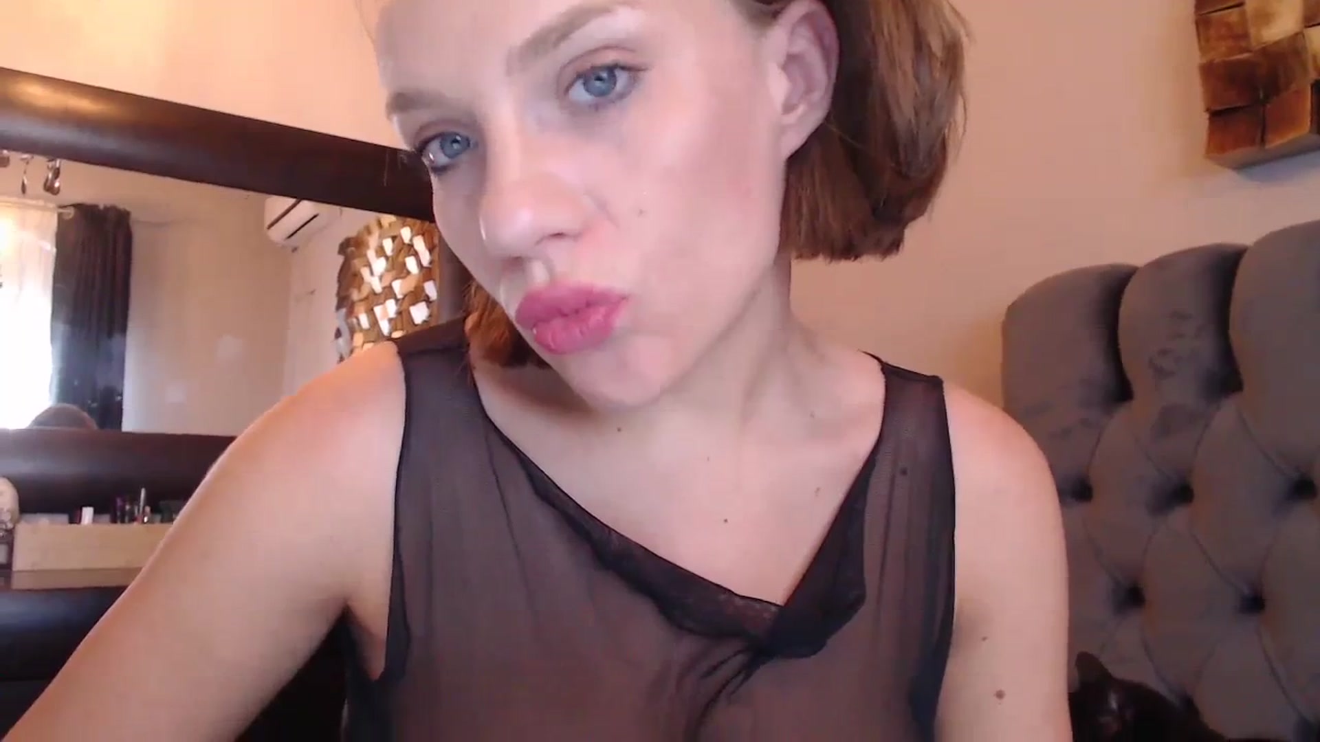 Gallery image thumbnail from call_me_em's myfreecams stream on, 09/26/2023, 08:23 image 20 of 20