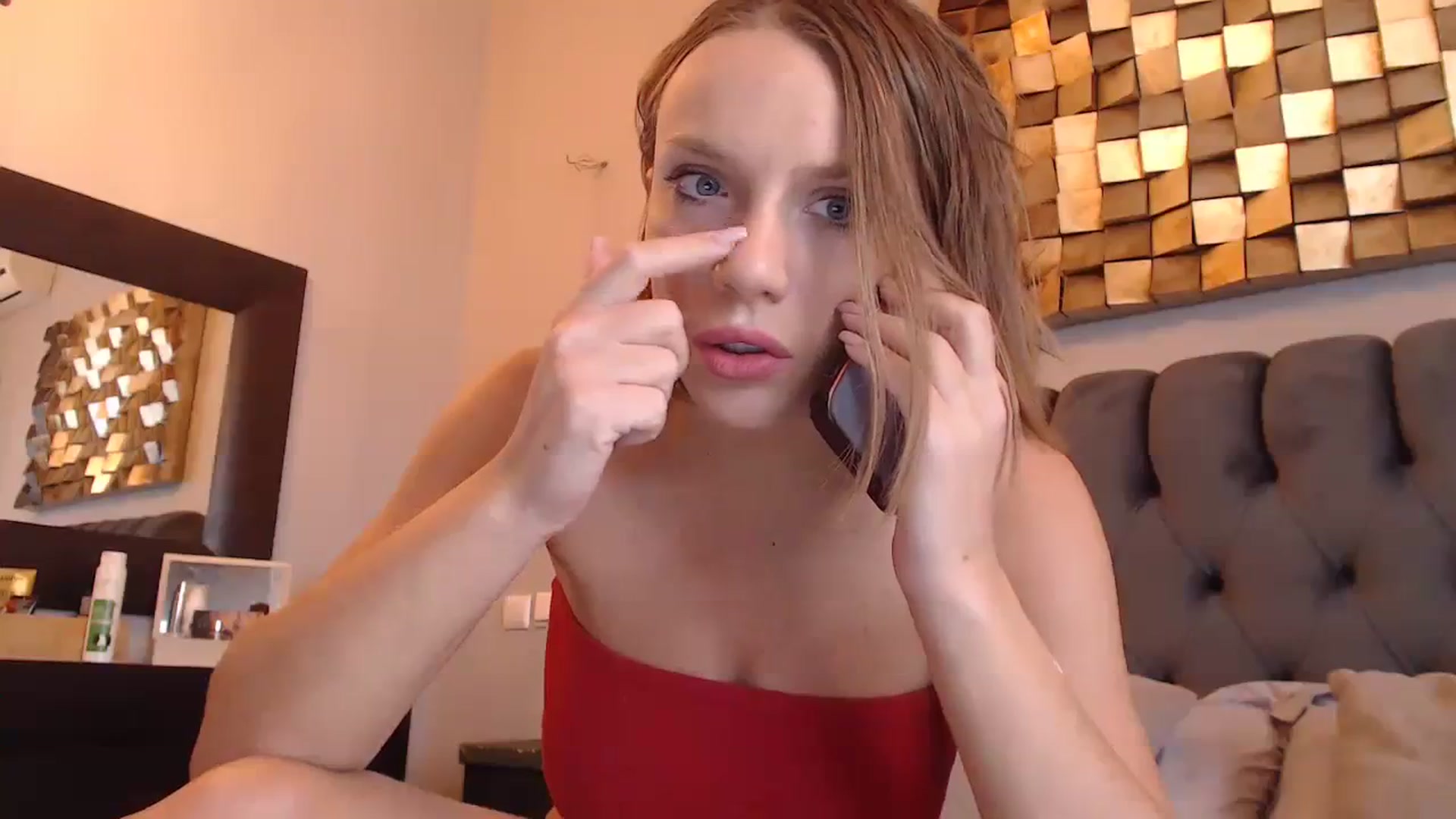 Gallery image thumbnail from call_me_em's myfreecams stream on, 10/03/2023, 07:56 image 20 of 20