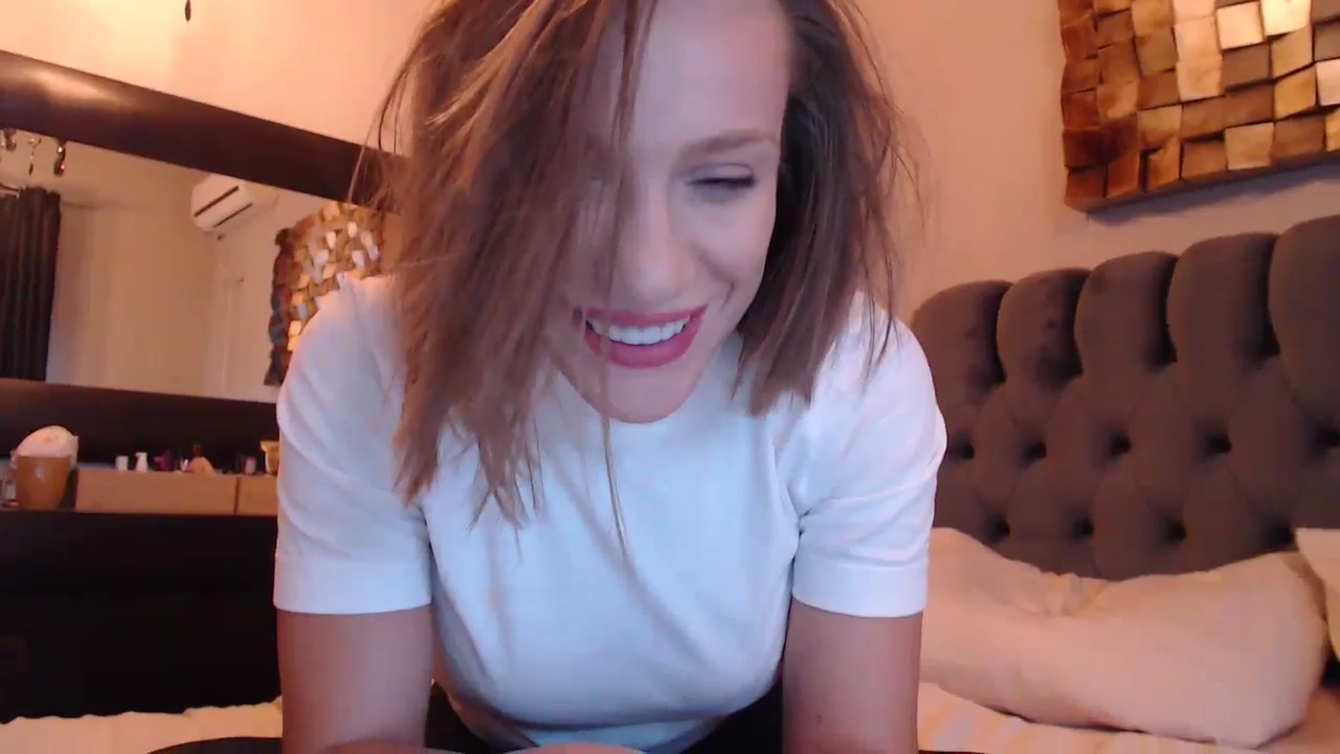 Gallery image thumbnail from call_me_em's myfreecams stream on, 10/25/2023, 14:49 image 5 of 20
