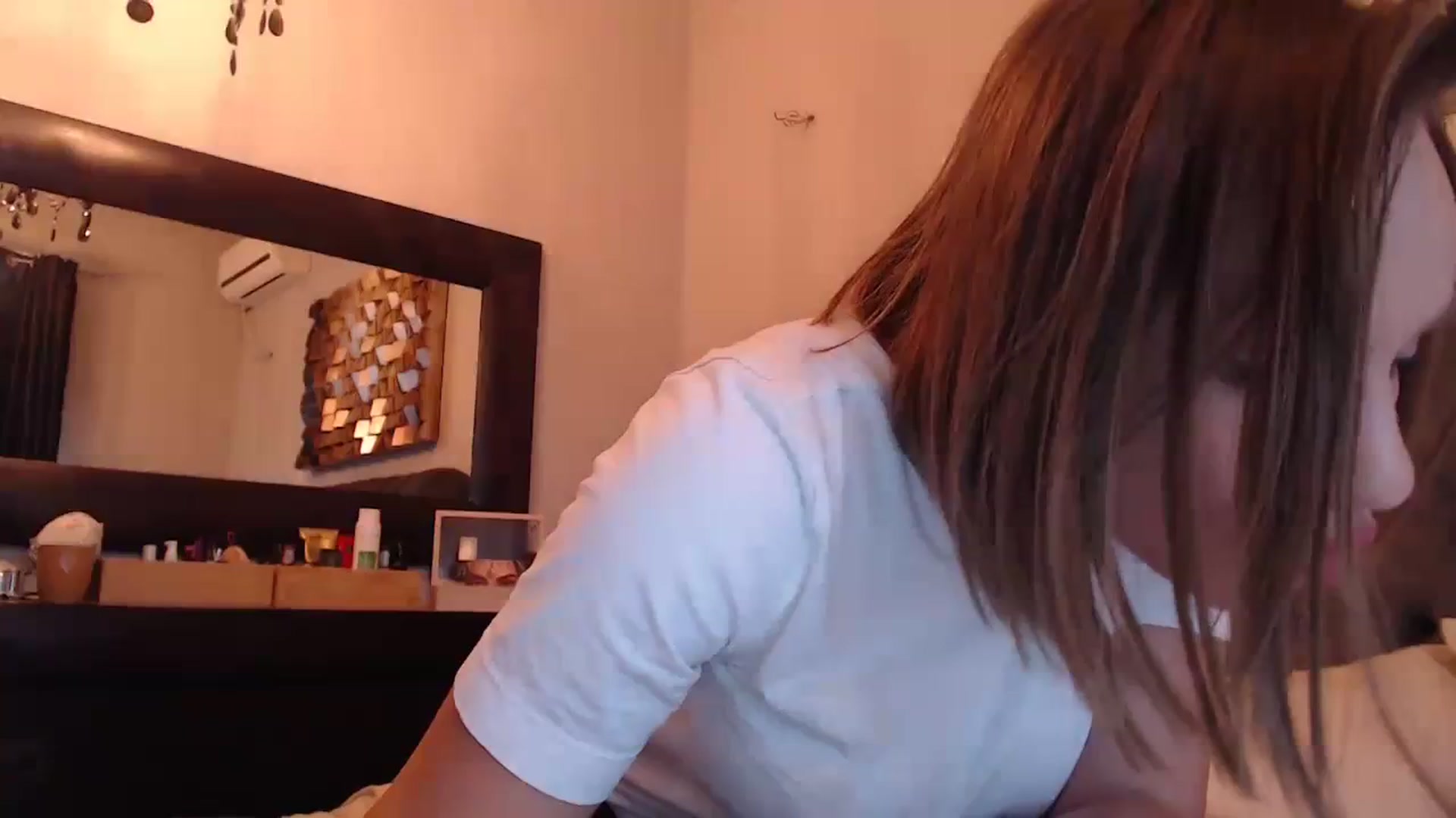 Gallery image thumbnail from call_me_em's myfreecams stream on, 10/25/2023, 14:49 image 17 of 20