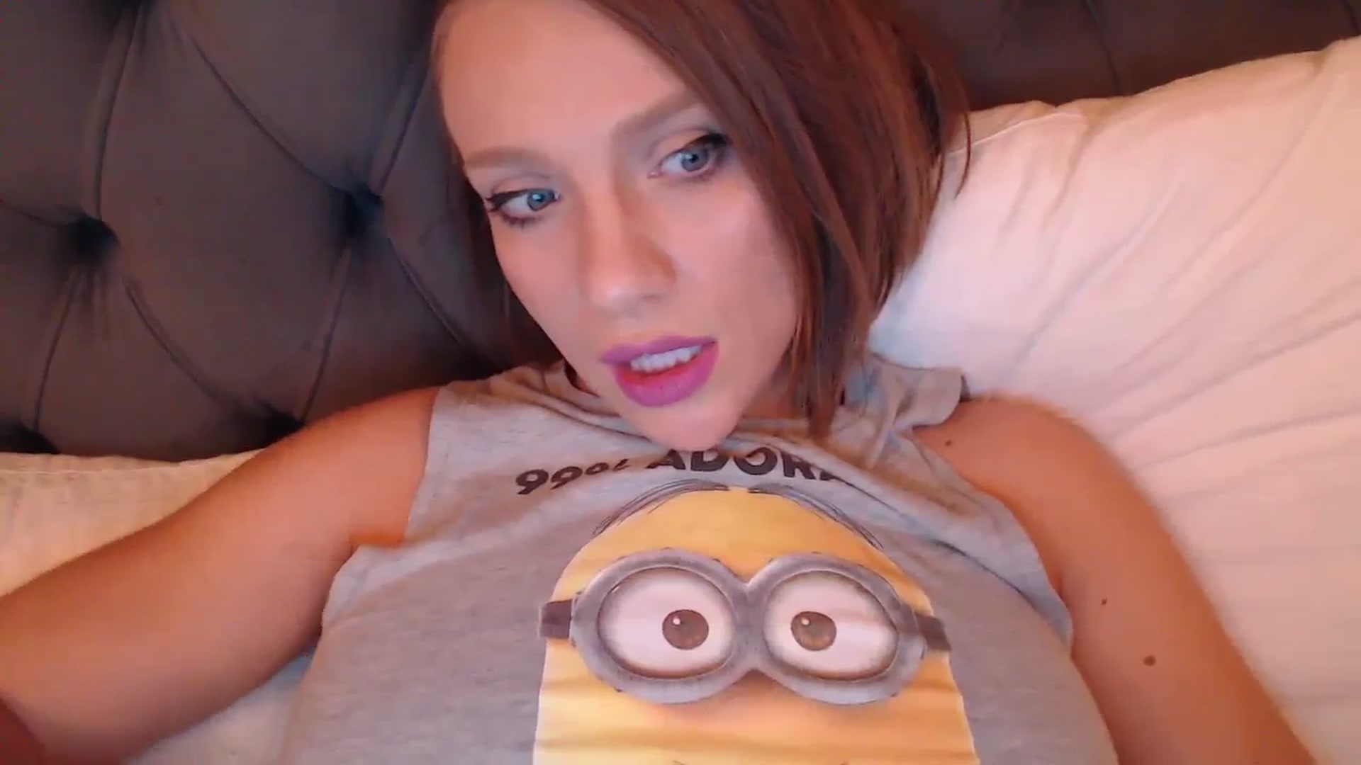 Gallery image thumbnail from call_me_em's myfreecams stream on, 11/01/2023, 19:27 image 14 of 20