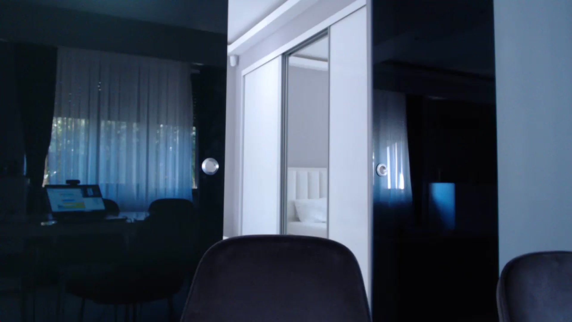 Gallery image thumbnail from call_me_em's myfreecams stream on, 11/06/2023, 08:46 image 12 of 20