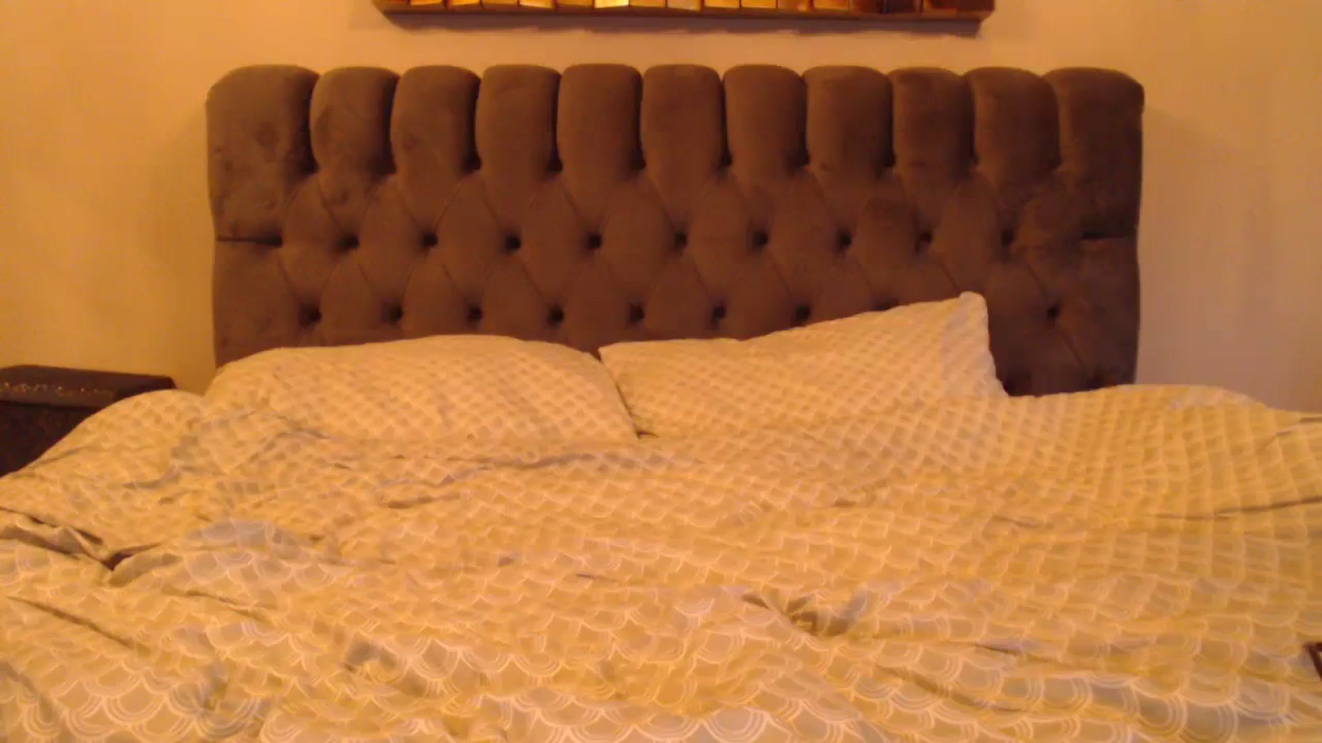 Gallery image thumbnail from call_me_em's myfreecams stream on, 11/18/2023, 13:21 image 15 of 20