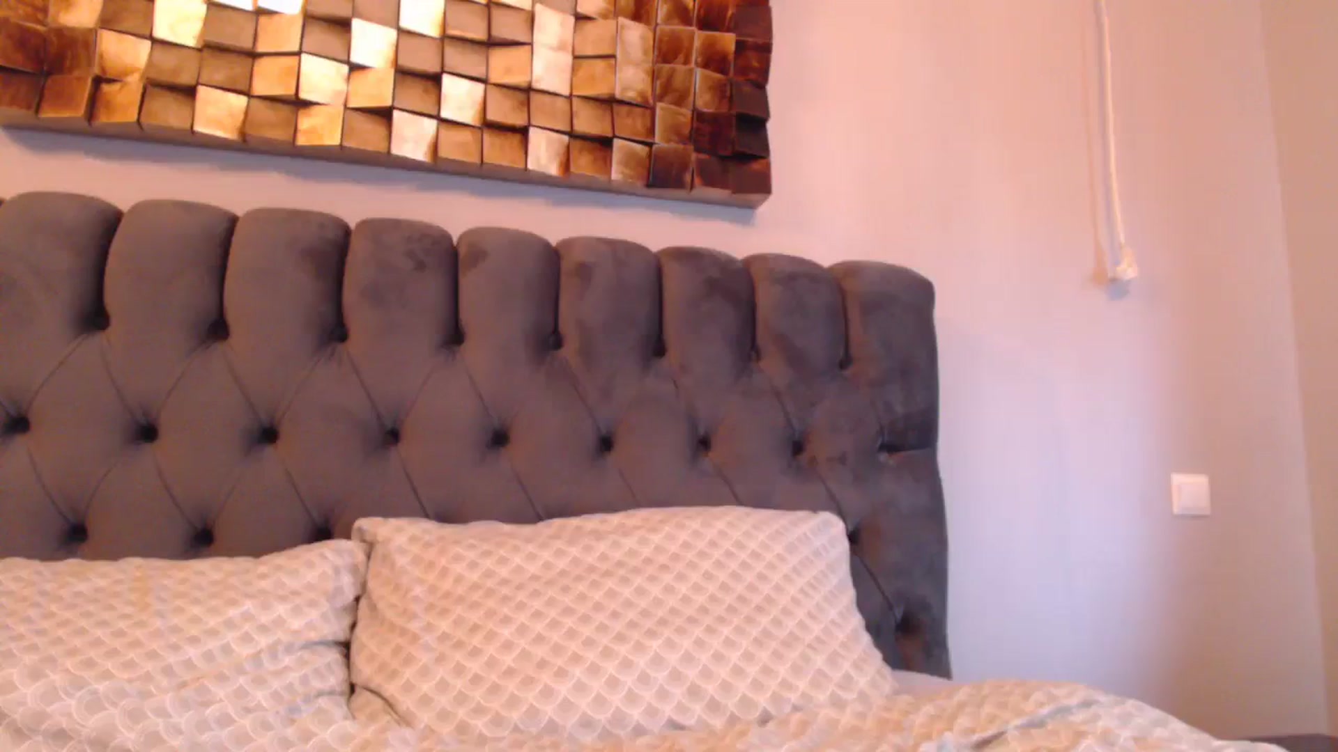 Gallery image thumbnail from call_me_em's myfreecams stream on, 11/21/2023, 13:13 image 6 of 20