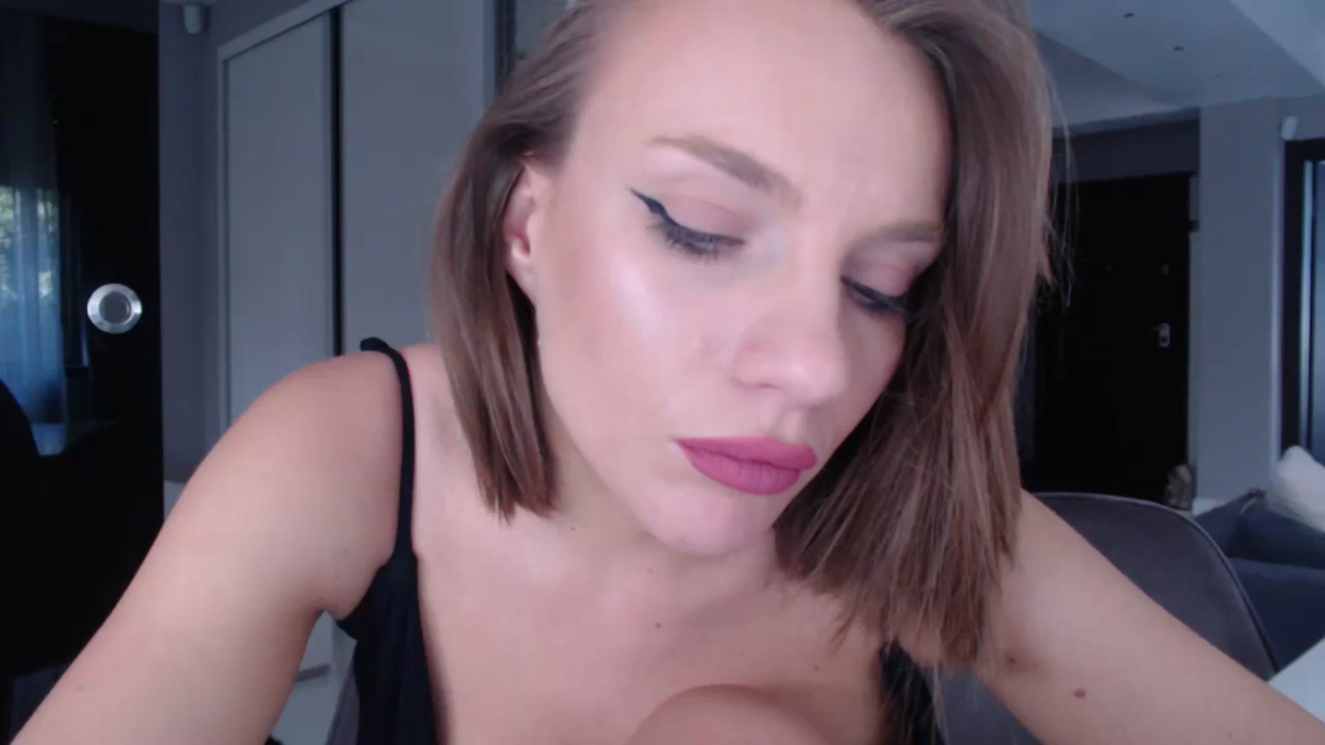 Gallery image thumbnail from call_me_em's myfreecams stream on, 11/23/2023, 11:50 image 2 of 20