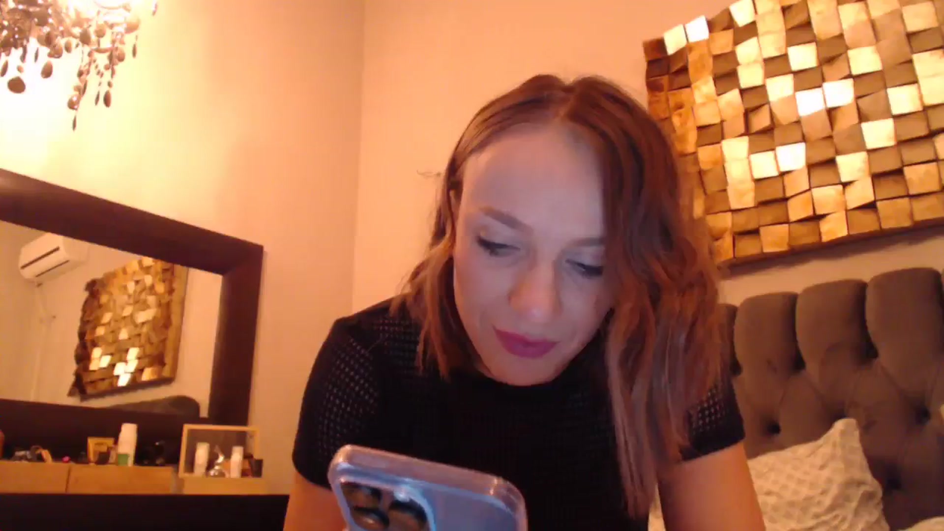 Gallery image thumbnail from call_me_em's myfreecams stream on, 12/08/2023, 17:52 image 9 of 20
