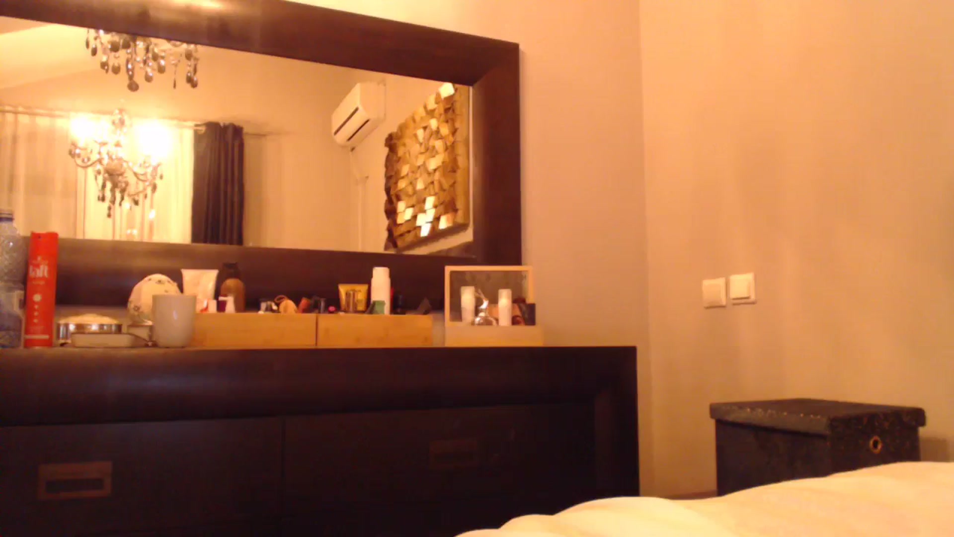 Gallery image thumbnail from call_me_em's myfreecams stream on, 12/15/2023, 17:34 image 20 of 20