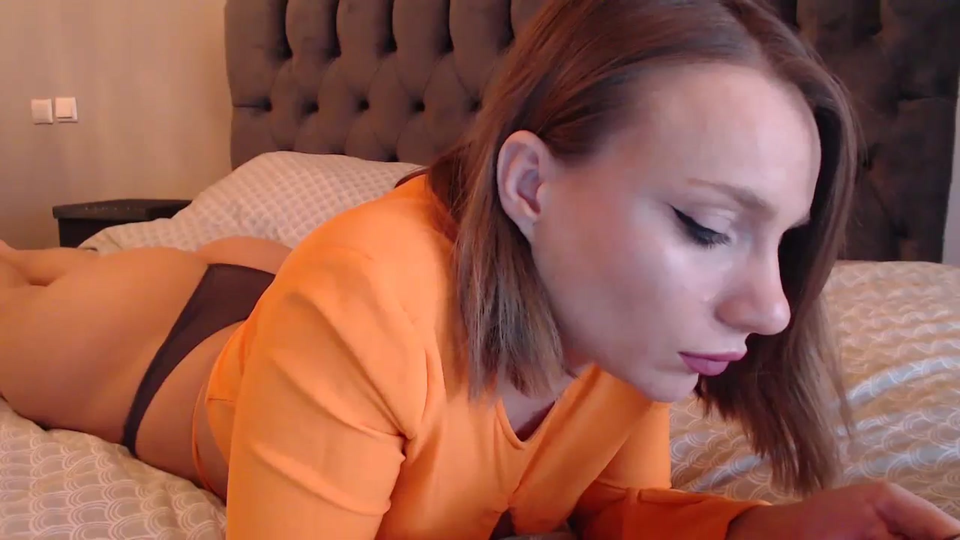 Gallery image thumbnail from call_me_em's myfreecams stream on, 12/28/2023, 08:59 image 2 of 20