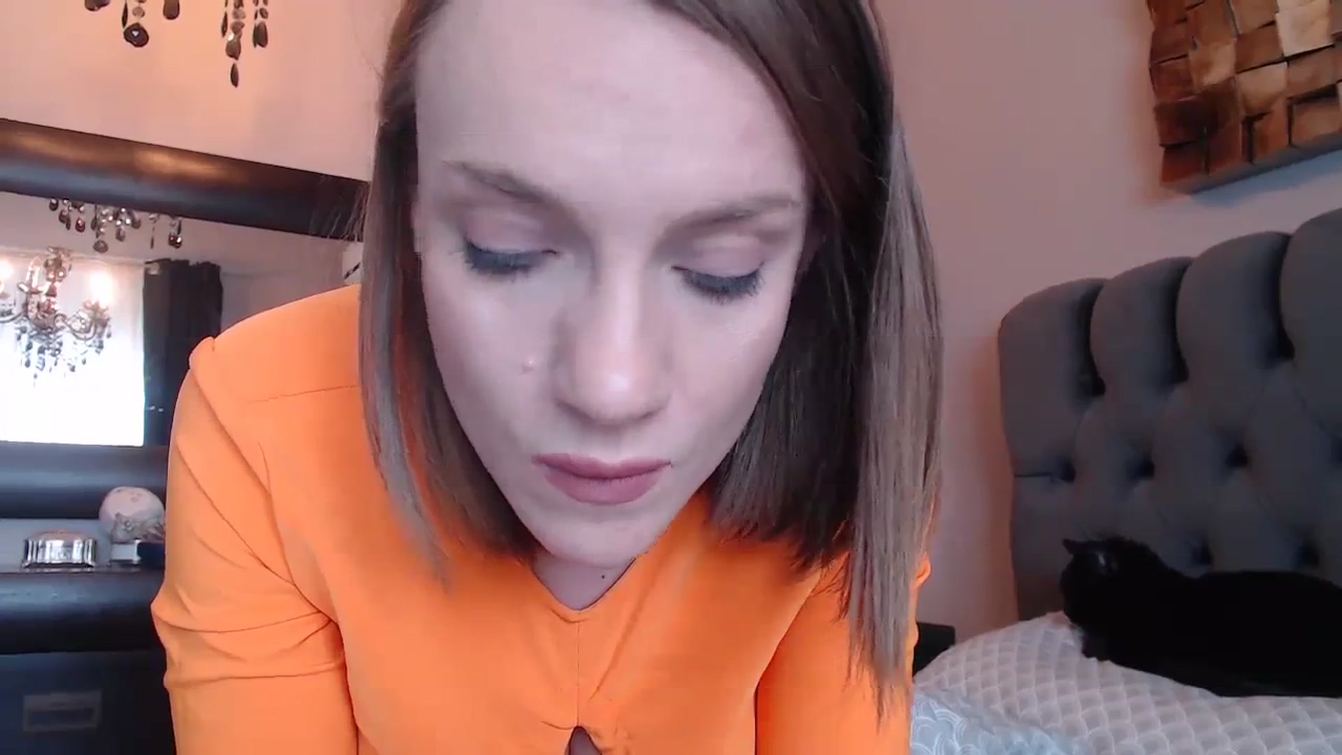 Gallery image thumbnail from call_me_em's myfreecams stream on, 01/21/2024, 10:13 image 13 of 20