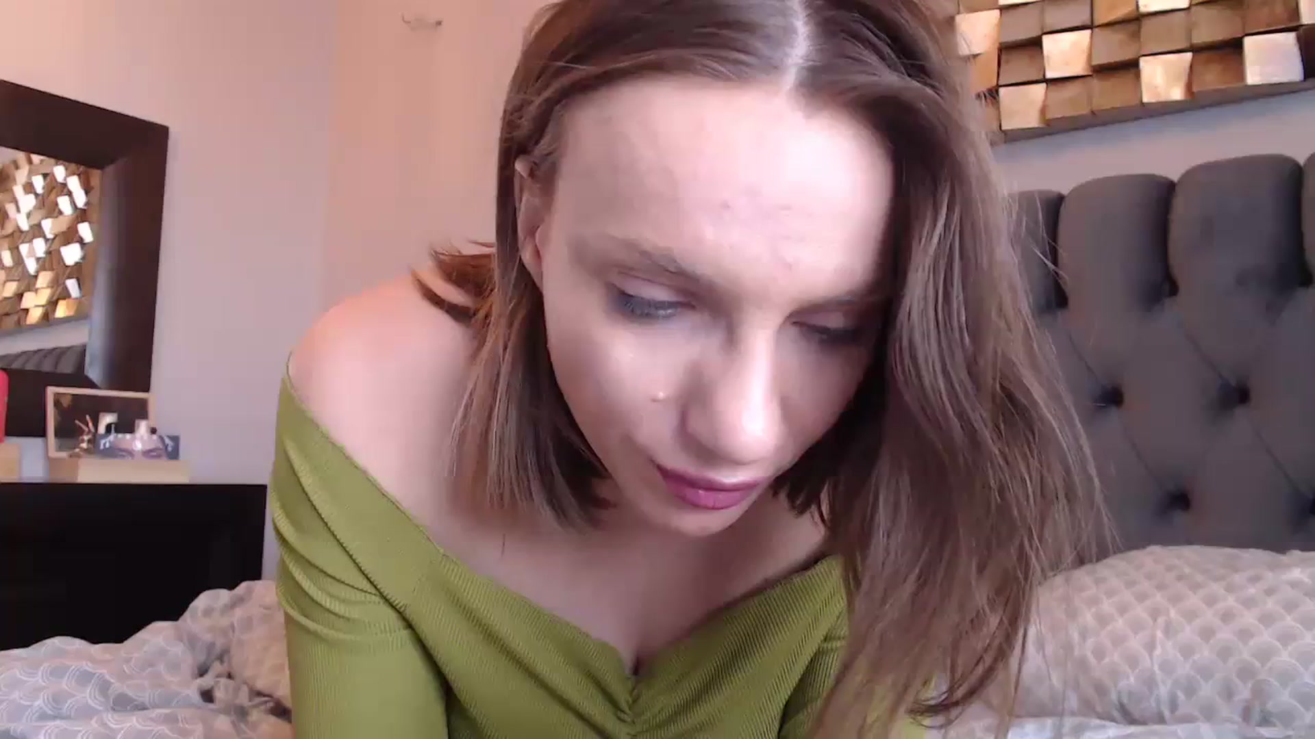 Gallery image thumbnail from call_me_em's myfreecams stream on, 01/24/2024, 11:22 image 1 of 20