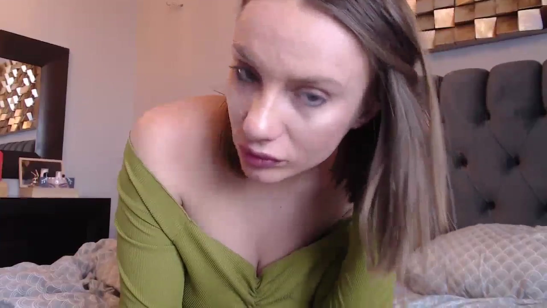 Gallery image thumbnail from call_me_em's myfreecams stream on, 01/24/2024, 11:22 image 2 of 20