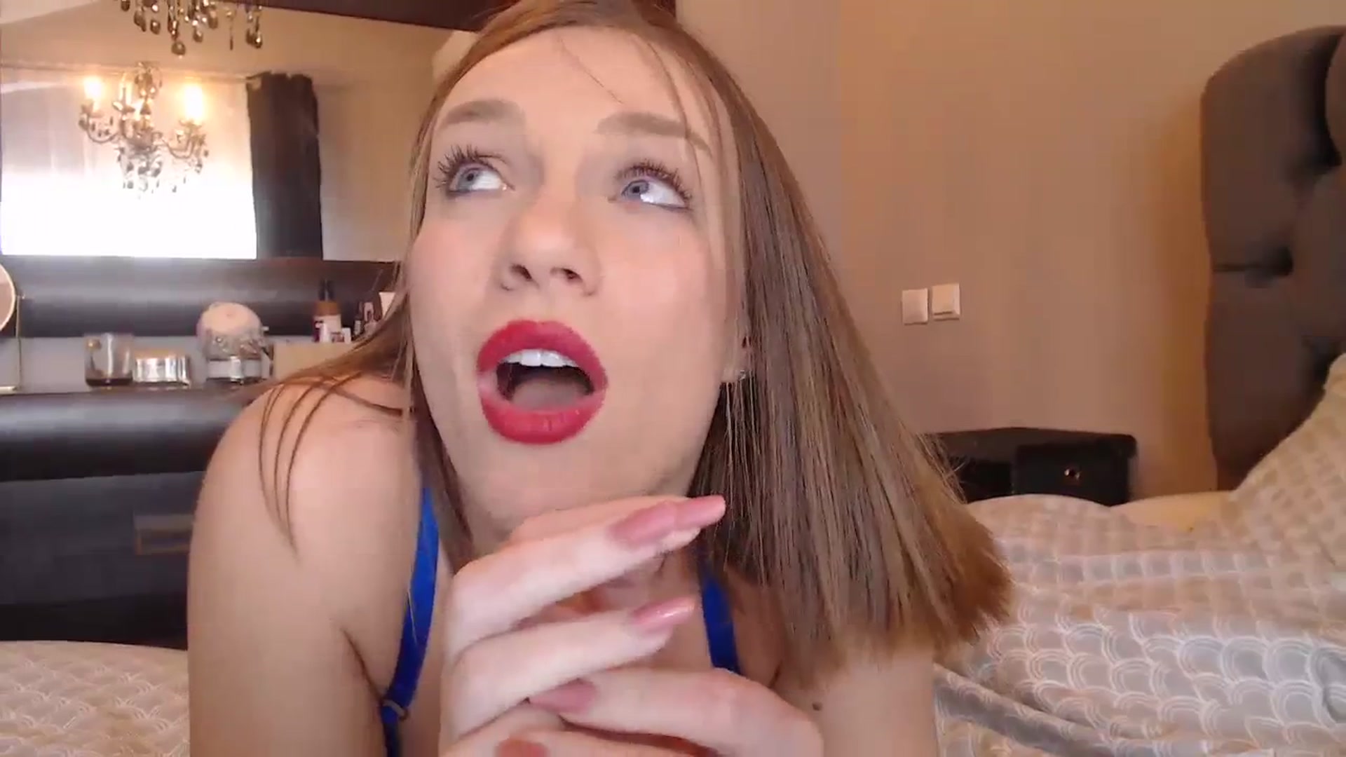 Gallery image thumbnail from call_me_em's myfreecams stream on, 02/03/2024, 09:21 image 11 of 20