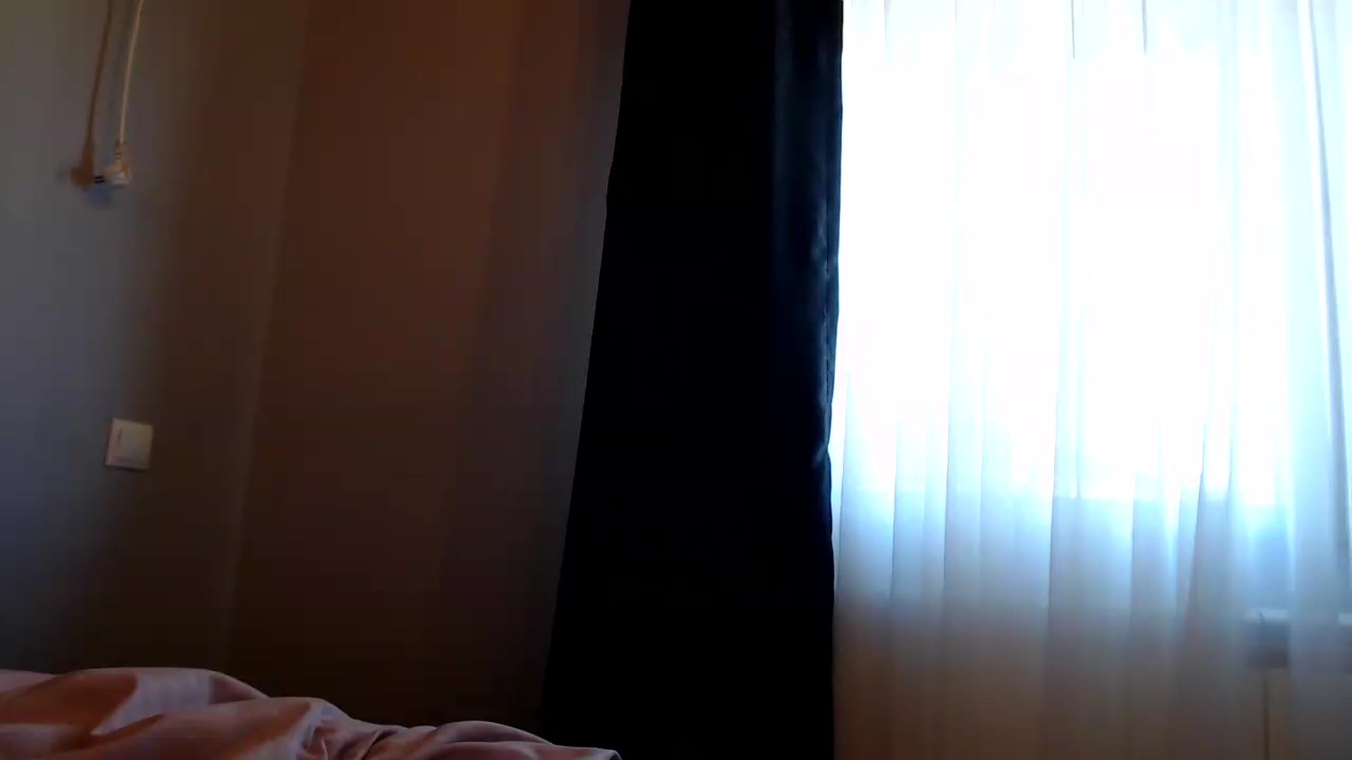 Gallery image thumbnail from call_me_em's myfreecams stream on, 03/10/2024, 14:29 image 2 of 20