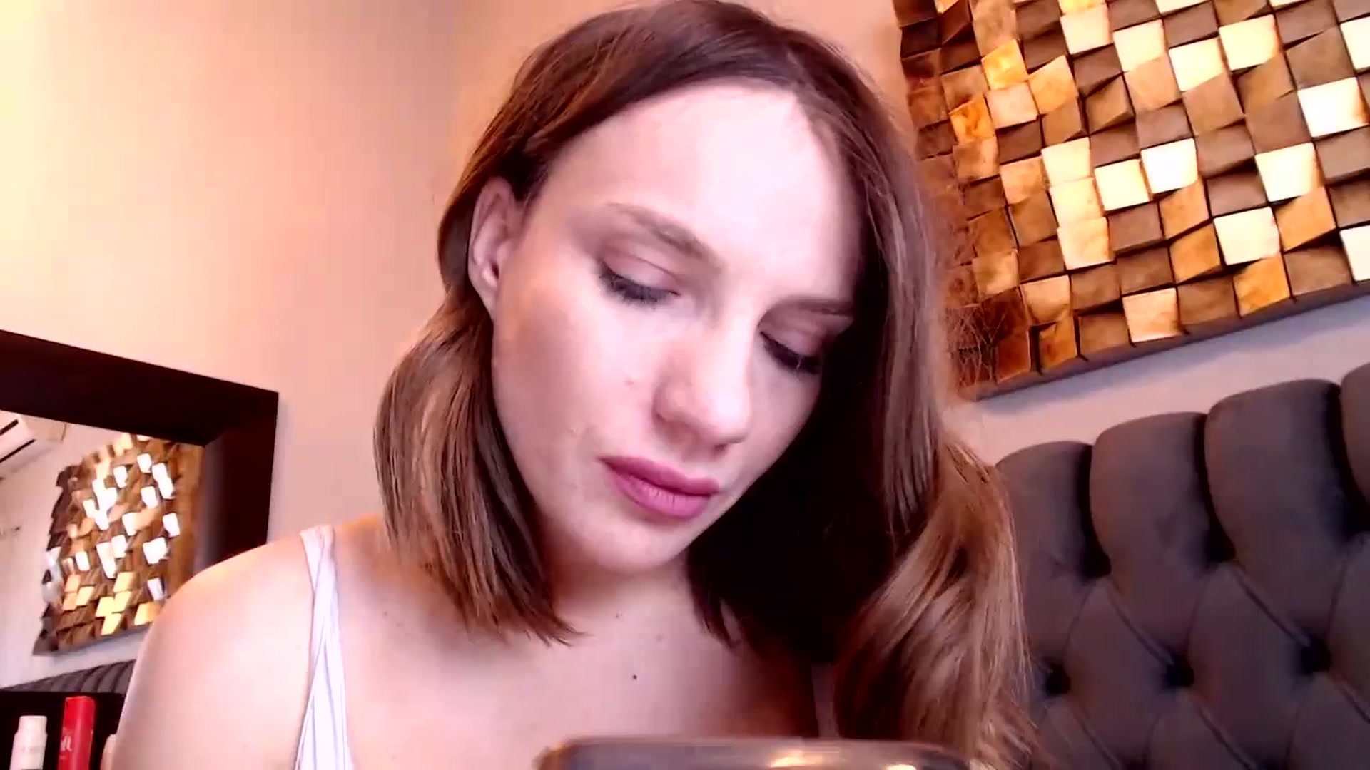 Gallery image thumbnail from call_me_em's myfreecams stream on, 03/16/2024, 13:21 image 1 of 20
