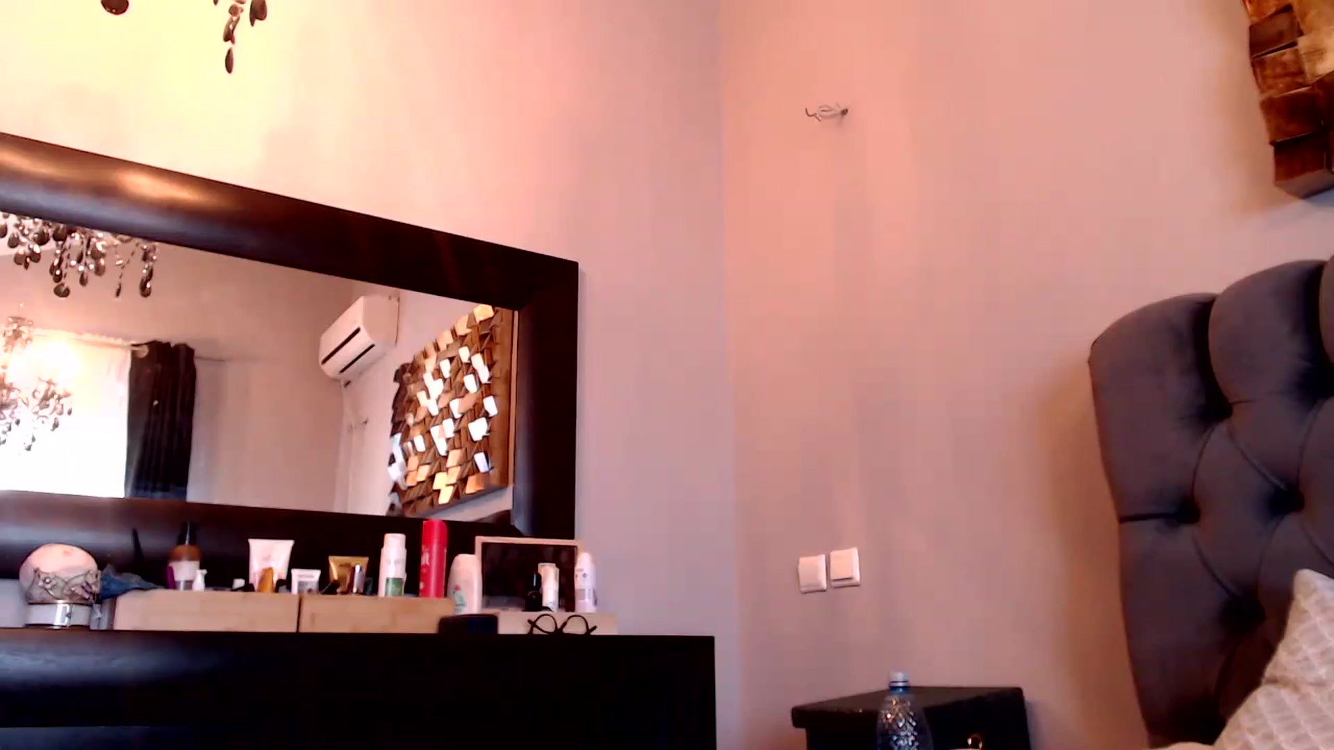 Gallery image thumbnail from call_me_em's myfreecams stream on, 04/14/2024, 11:43 image 1 of 20