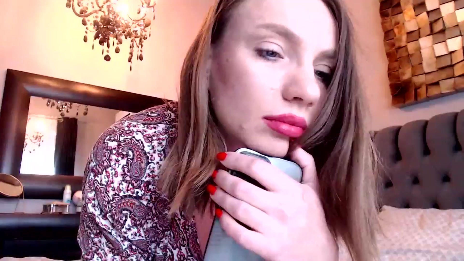Gallery image thumbnail from call_me_em's myfreecams stream on, 04/21/2024, 09:03 image 1 of 20